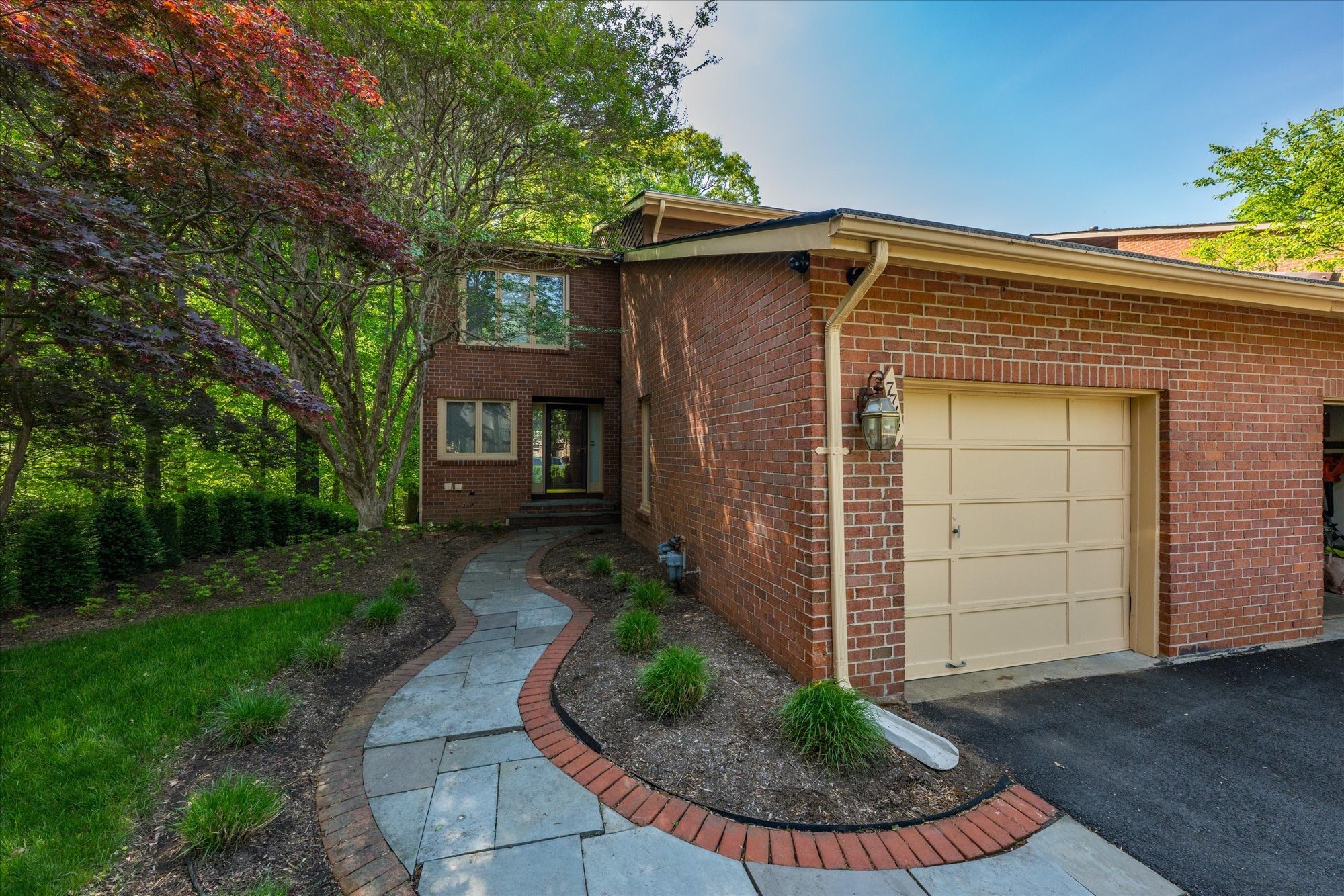 Lisa Stransky, Washington Fine Properties, LLC