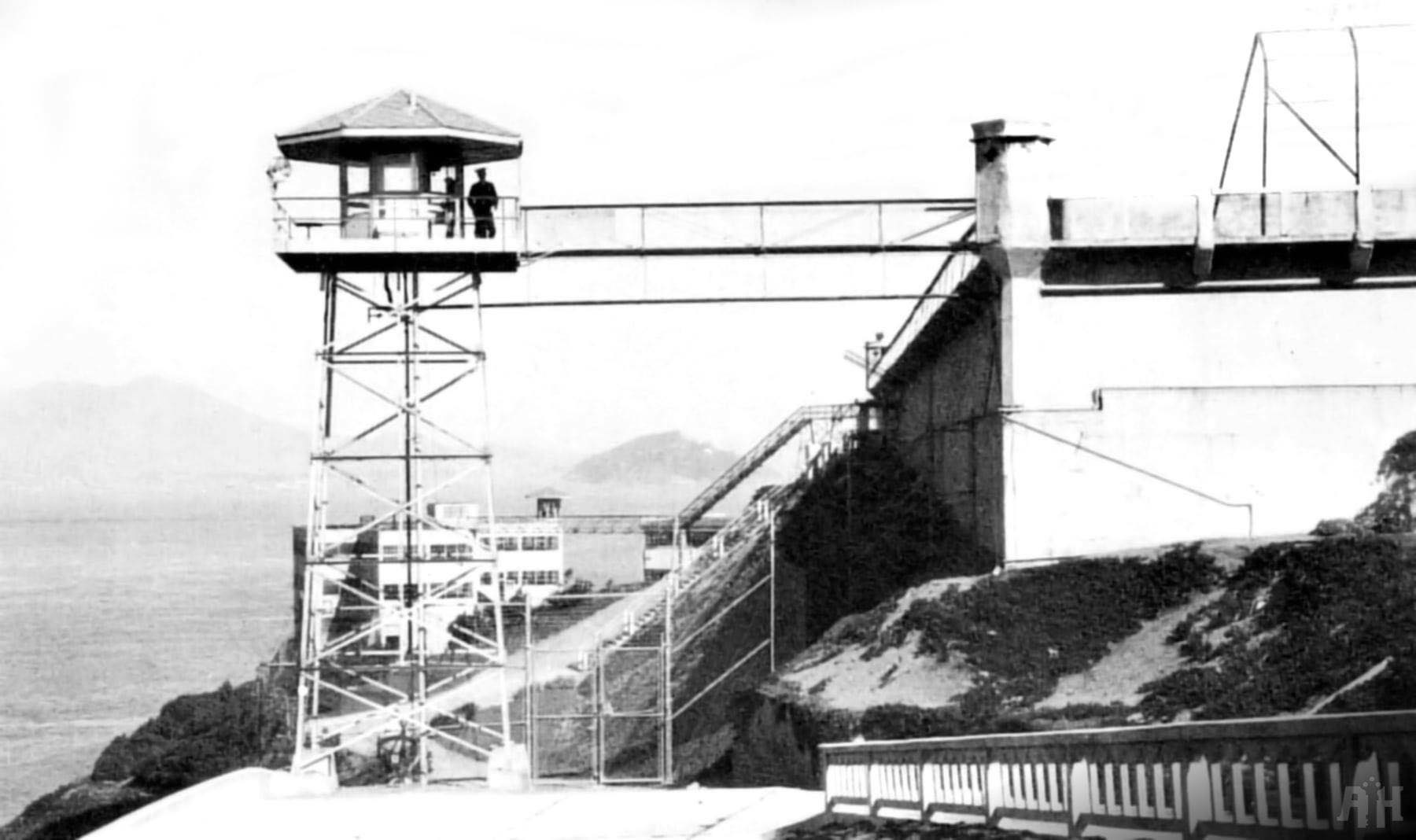 Alcatraz - Prisoner's breaking rocks on the dock at the Rock. This ...