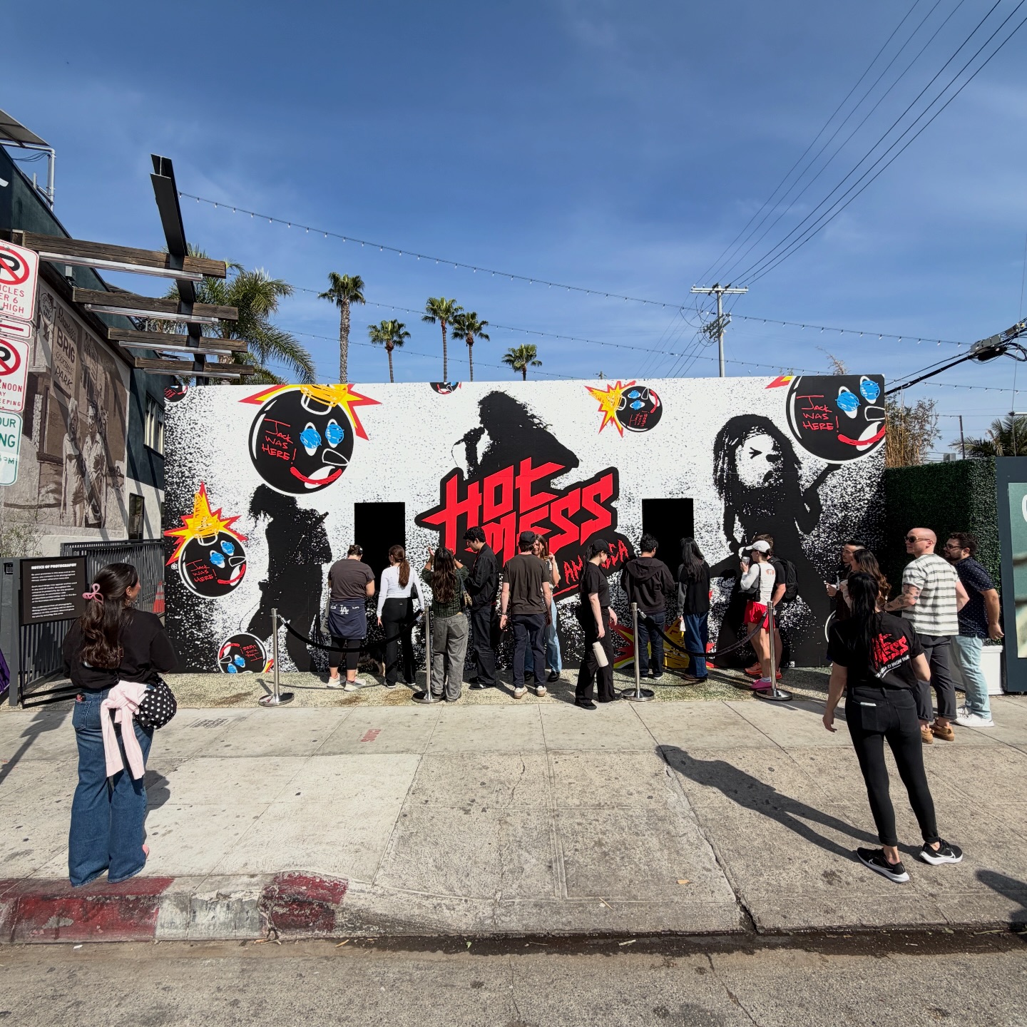 THE HUNDREDS - A limited set of skateboard decks in collaboration