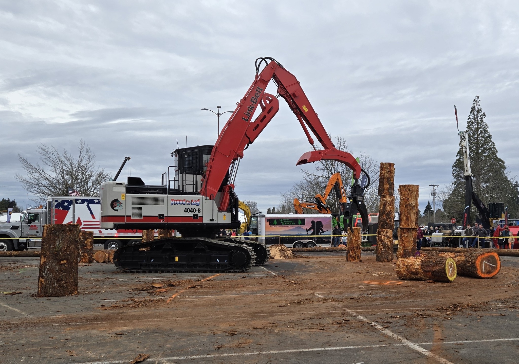 Oregon - The always popular Log Loader Competition at the Oregon ...