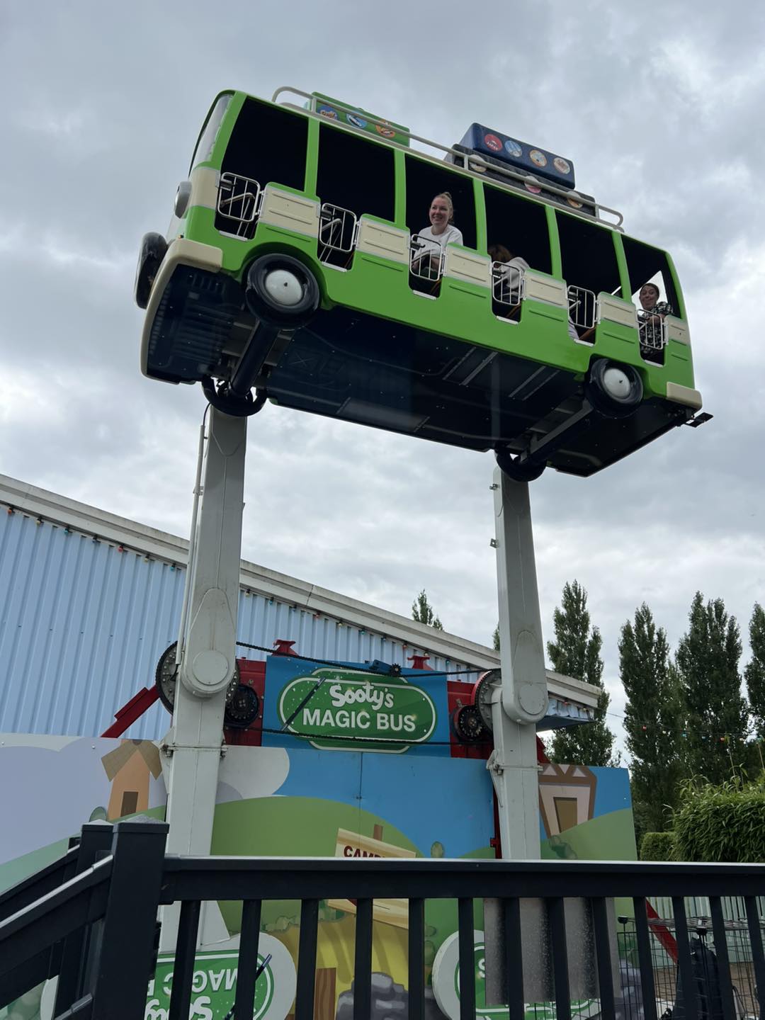Theme Park Worldwide added a new photo. - Theme Park Worldwide