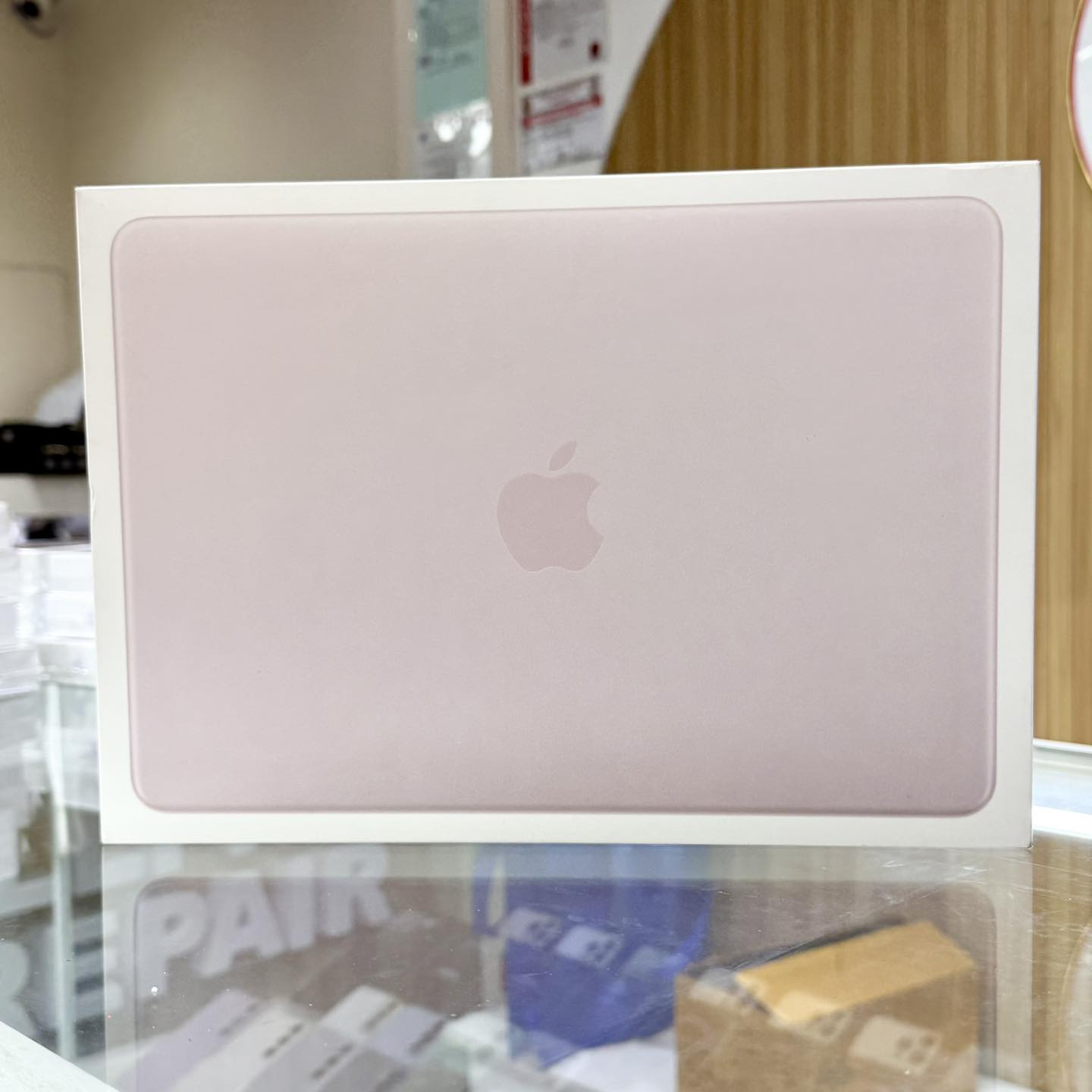 The all-new MacBook Neo A18 Pro 8GB/256GB in Blush is now 