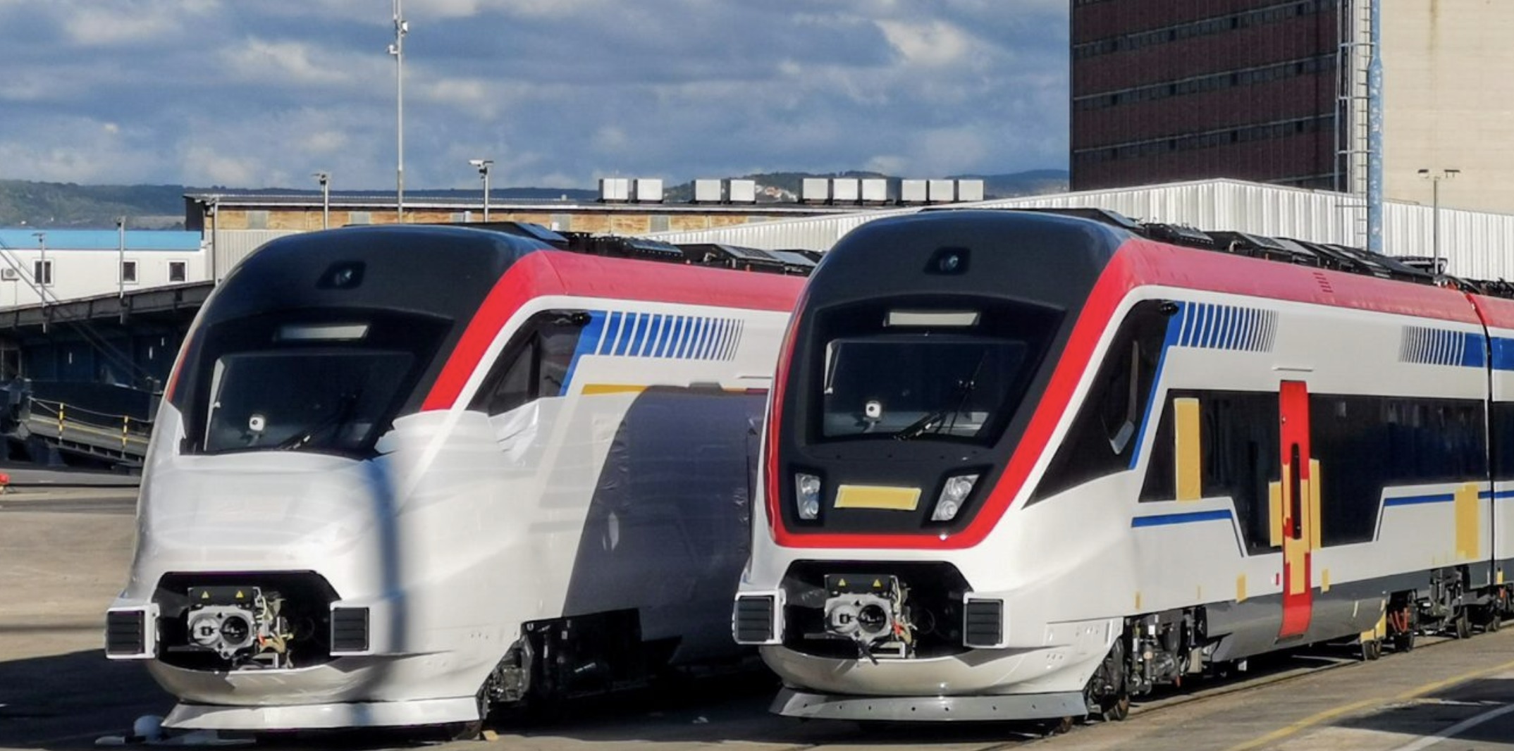 Railcolor - Final three 200 km/h CRRC EMUs for Serbia arrive in Europe ...