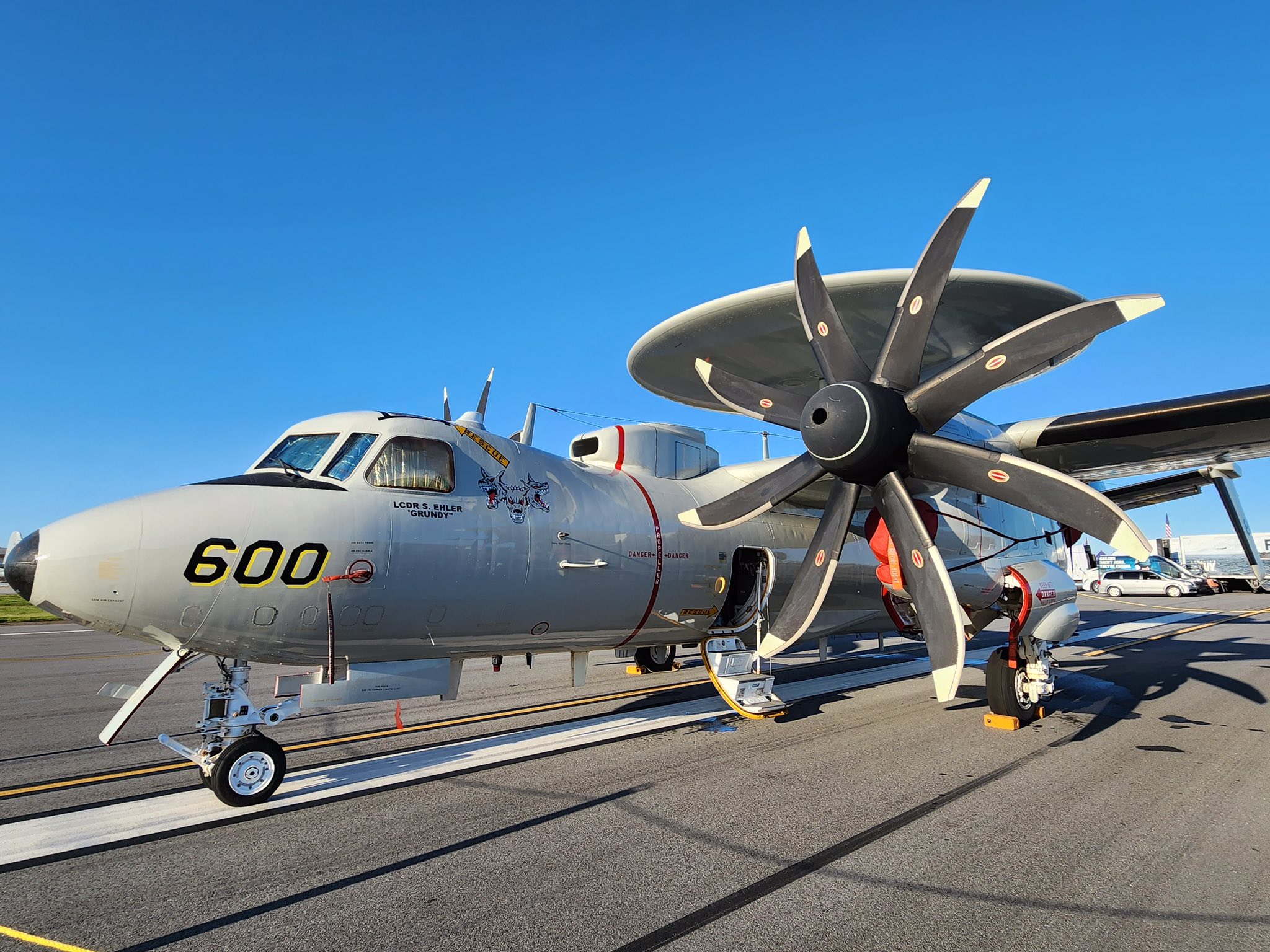 Scott Manning photos and post. Grumman. E-2D Hawkeye 168077 from