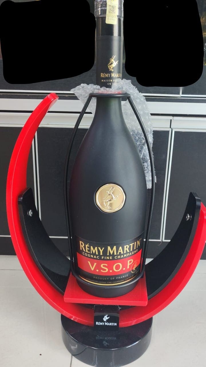 Martell XO 3L , Remy Martin VSOP 3L , Hennessy VSOP 3L , Martell