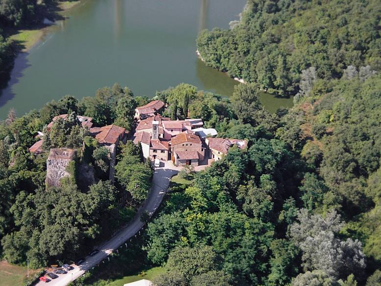 La Famiglia De Bacci