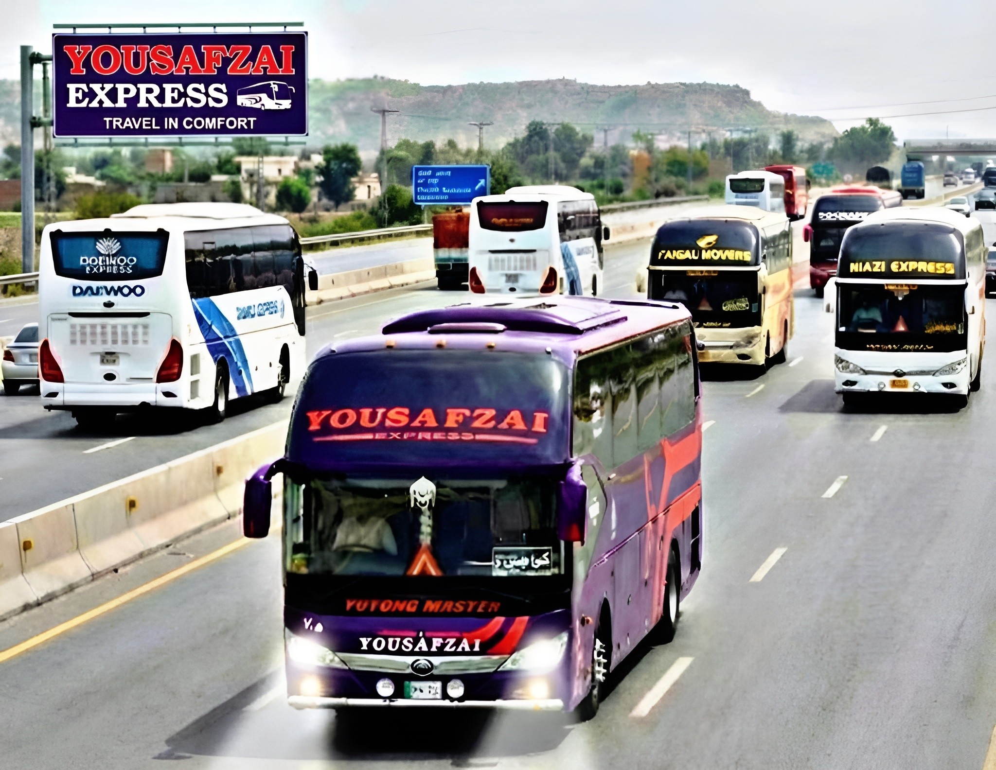Luxury bus 🚍💕🚍🏡🍀 #foryou #karachi #foryouシ علي نوري ابو زينب | Al HADI ...