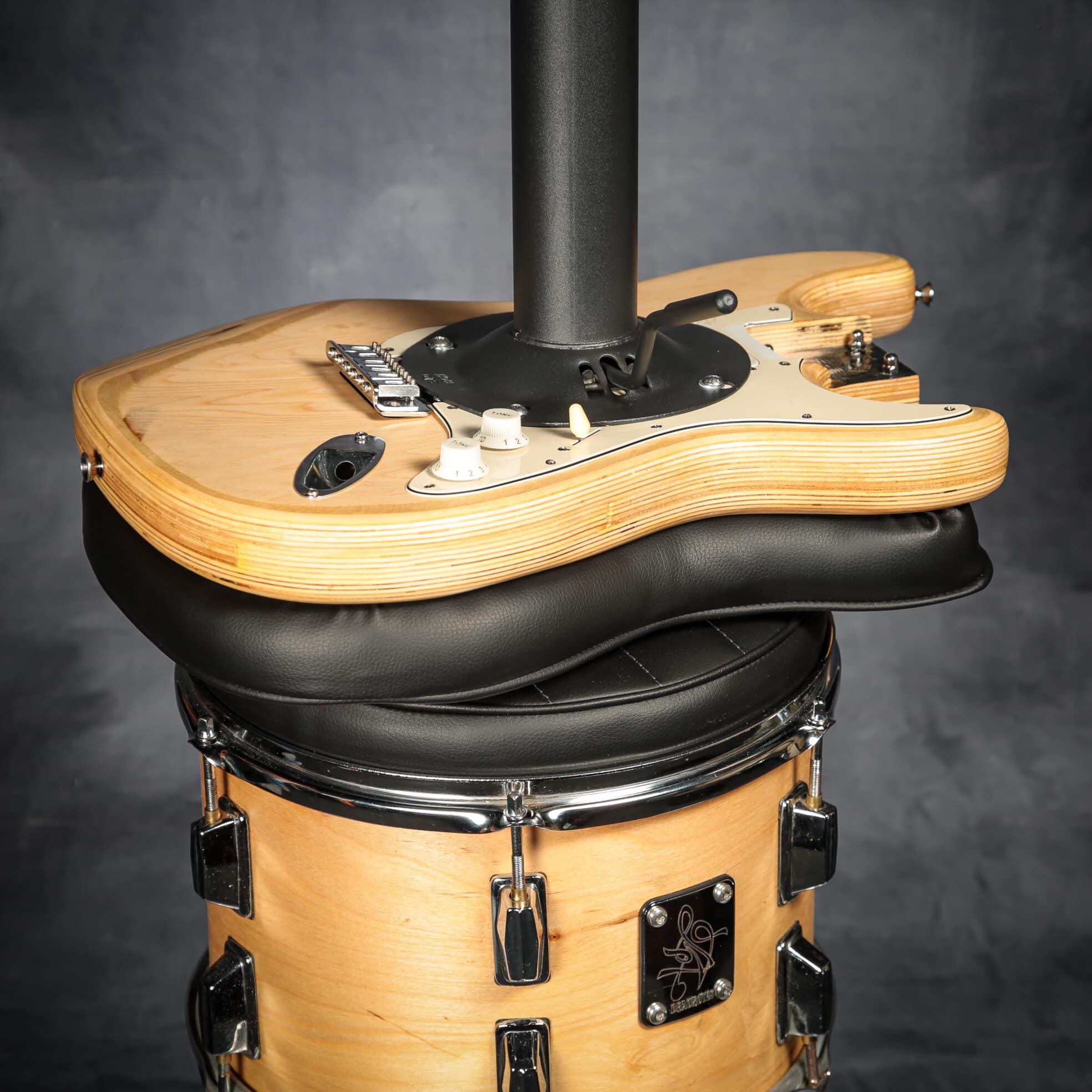 Deadnotes - upcycled instruments