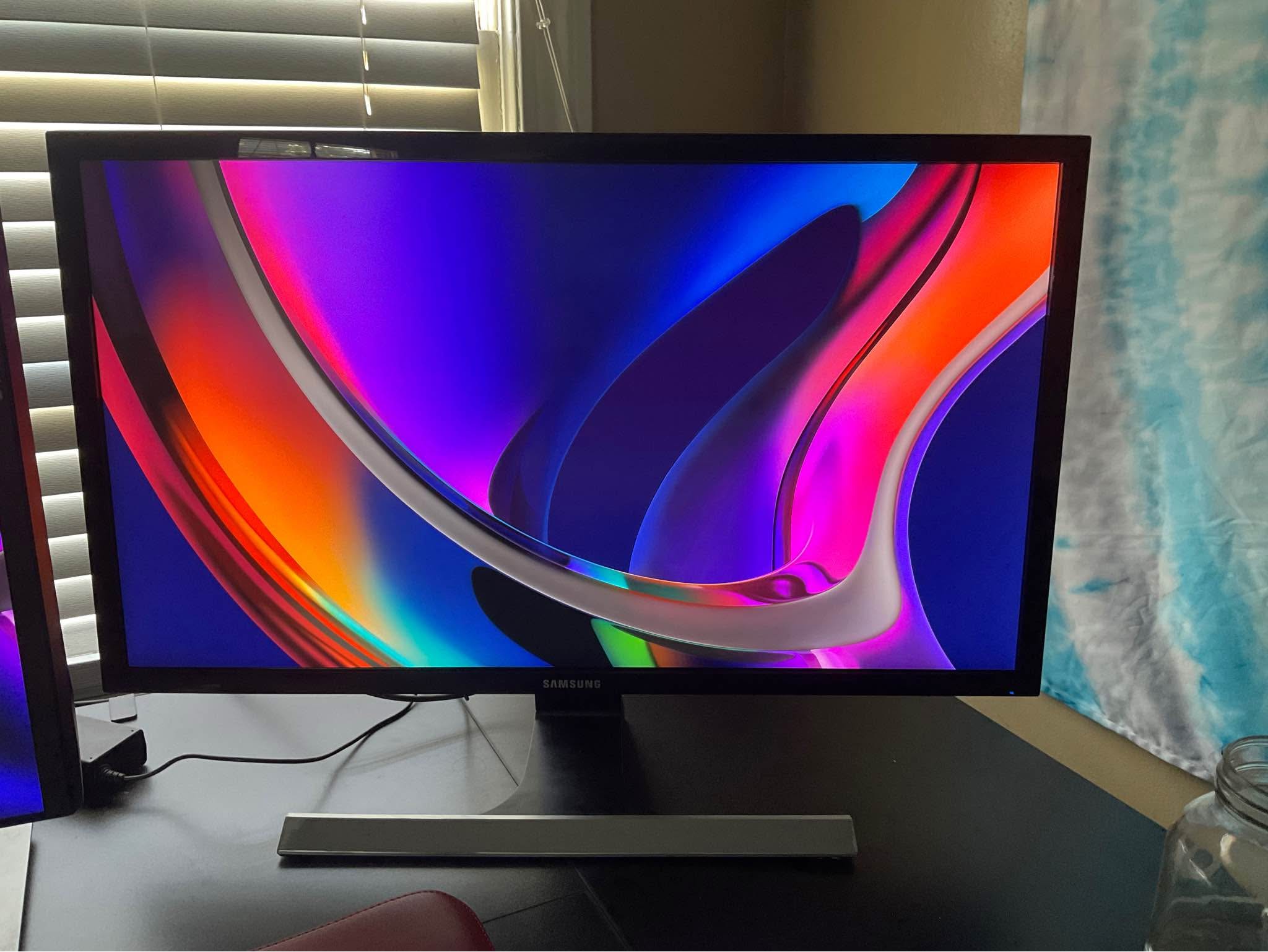 28in and 26in Computer Monitors - Monitors - Hattiesburg, Mississippi ...
