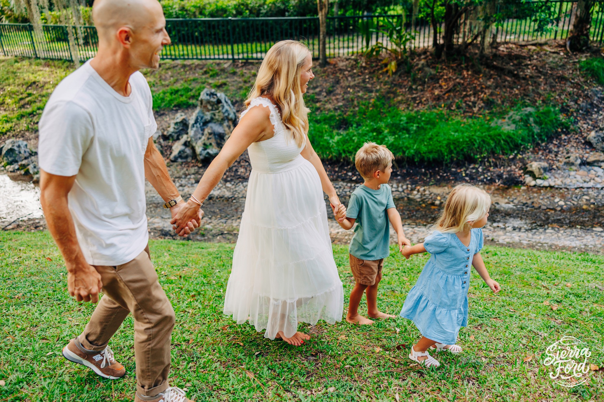 Sierra Ford Photography added a... - Sierra Ford Photography