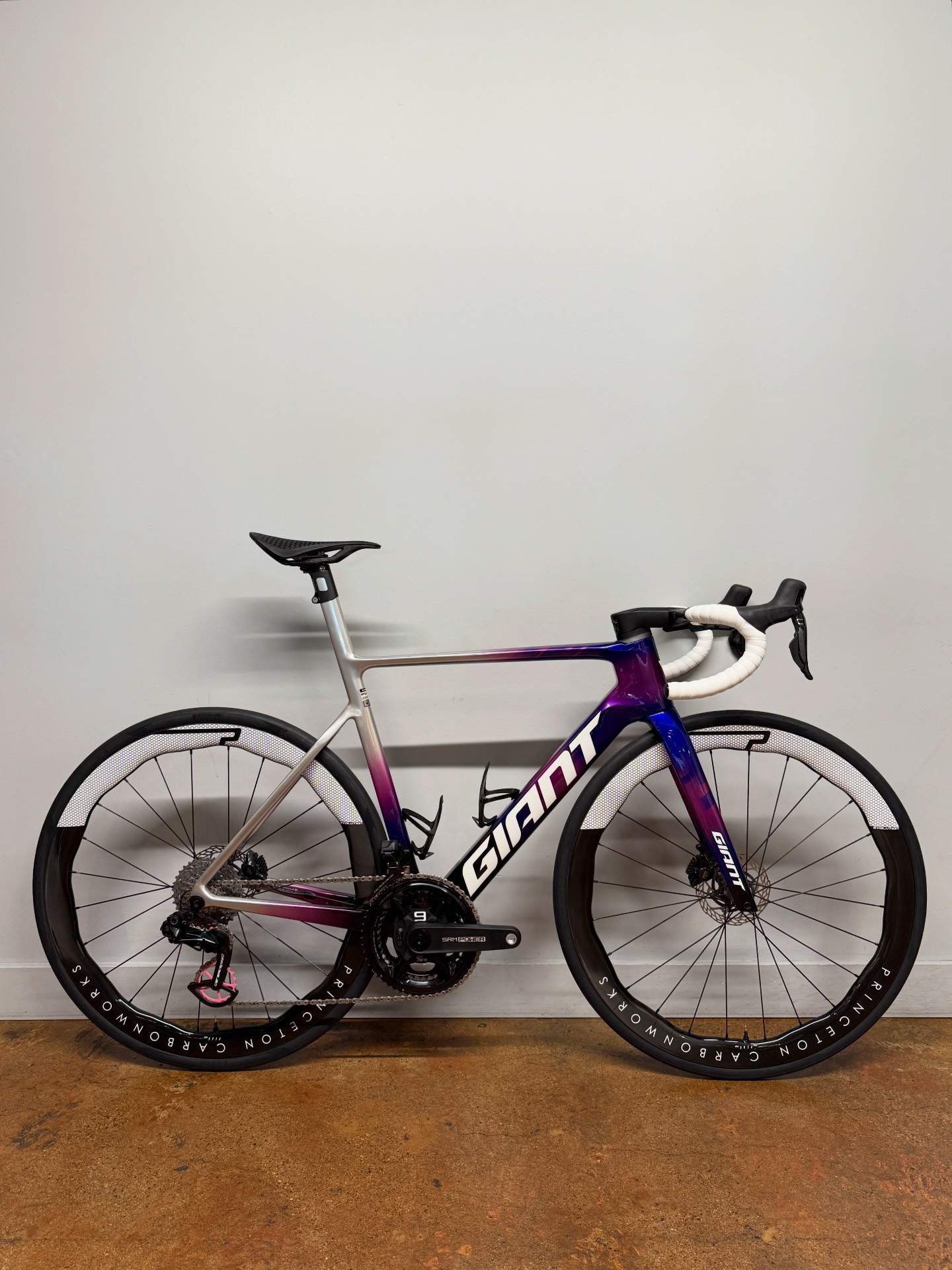 Giant Propel Advanced SL team limited edition road bike