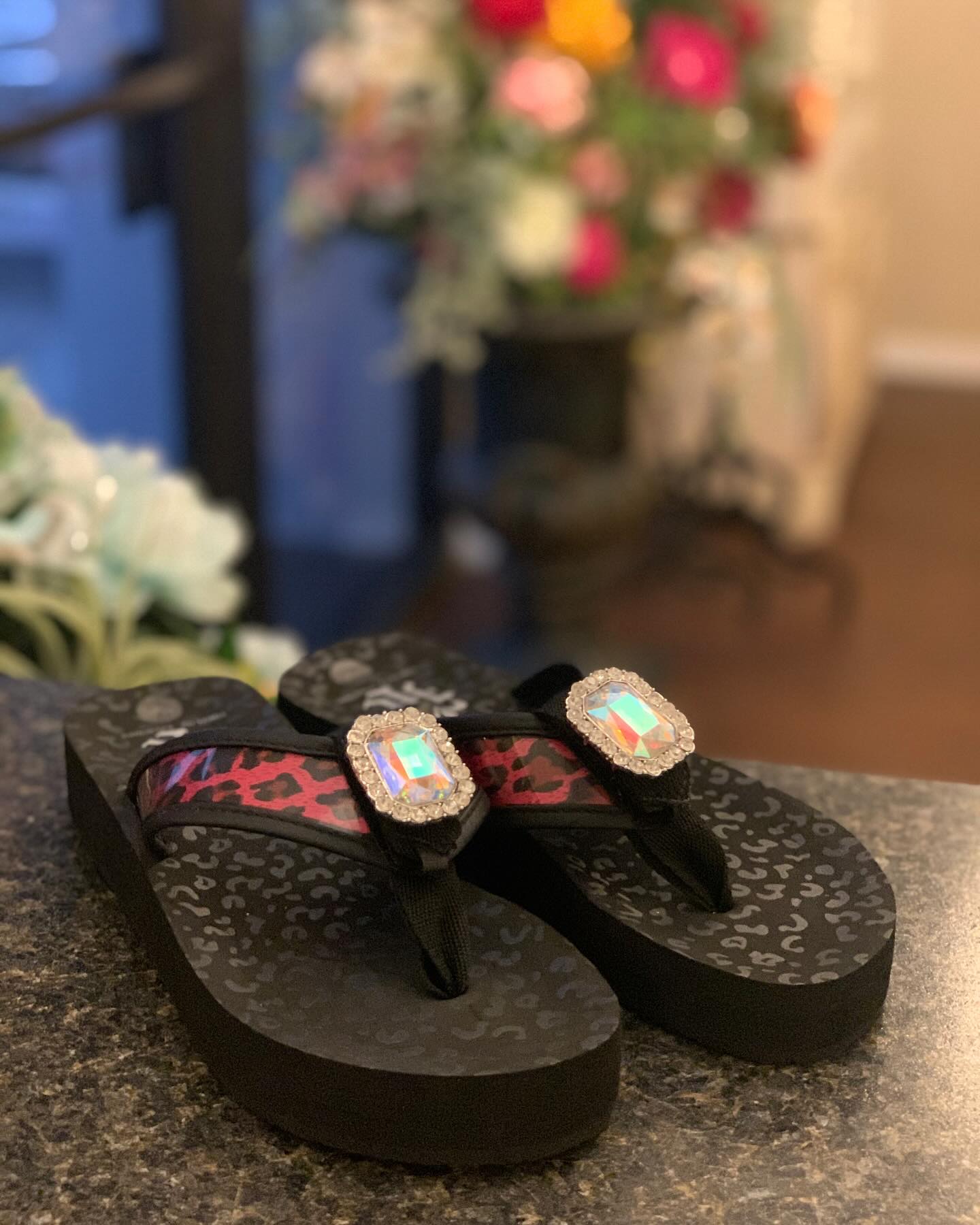 Tigerlily Interchangeable Sandals (@tigerlilysandals) • Facebook