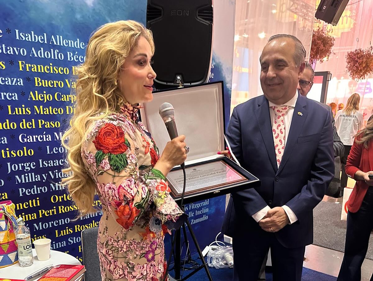 Dra Carmen... - Dra Carmen Larrazábal (Página Oficial)