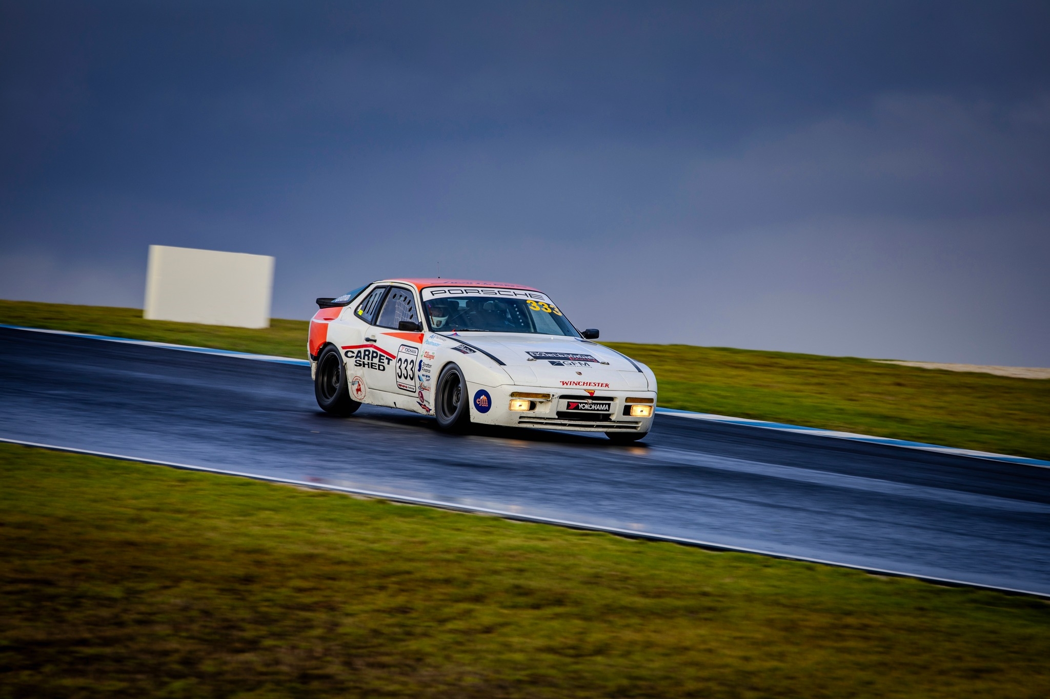 Carpet Shed Racing - Sandown here we come ! Entry lodged for November ...