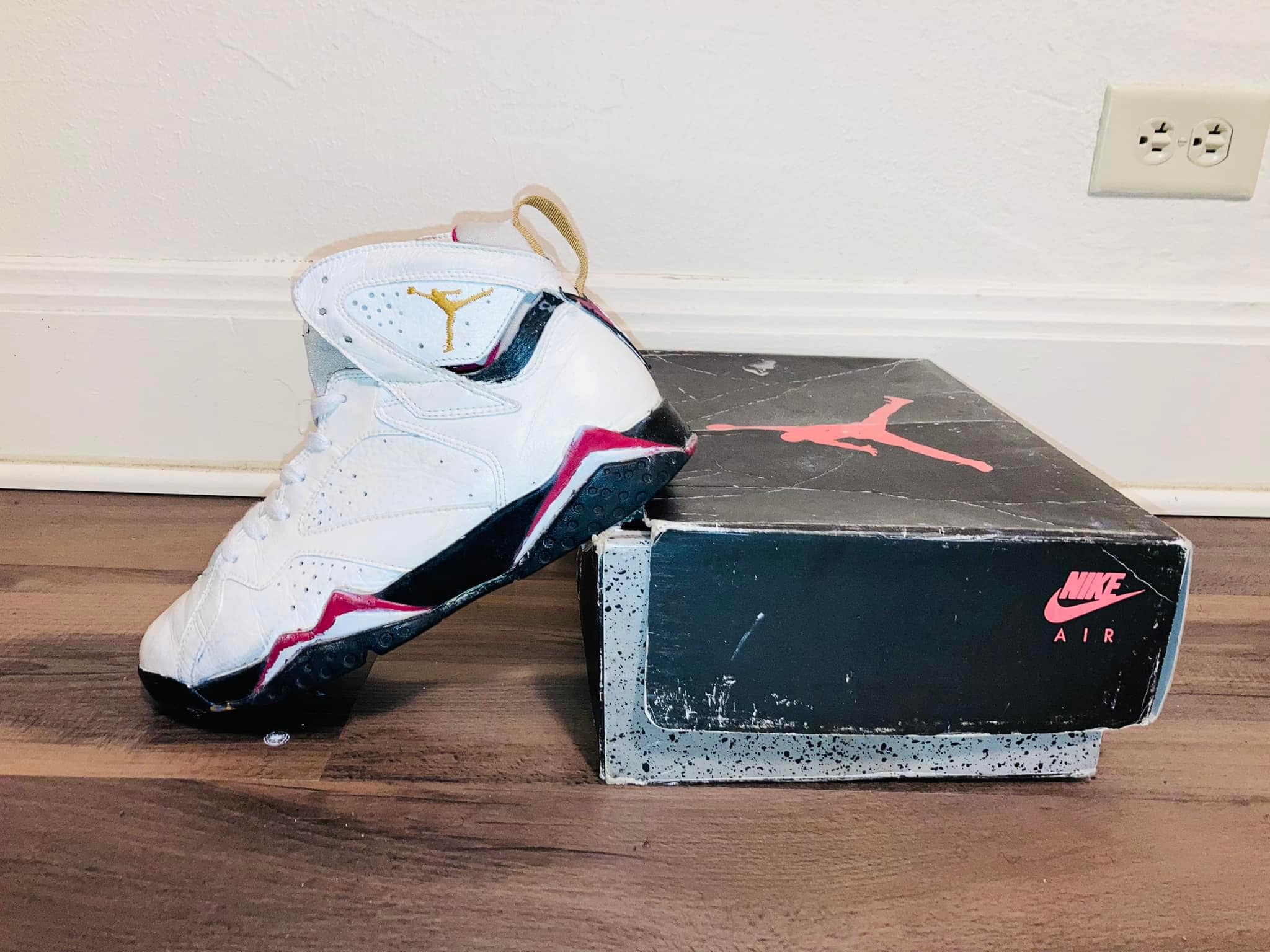 The Original Air Jordan VII From 1992 In The White/Black/Cardinal 