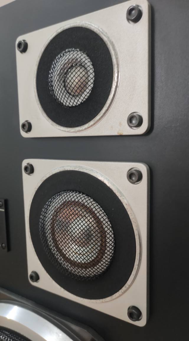 SOLD) LoD/Hitachi HS-780 Speaker **very good working condition