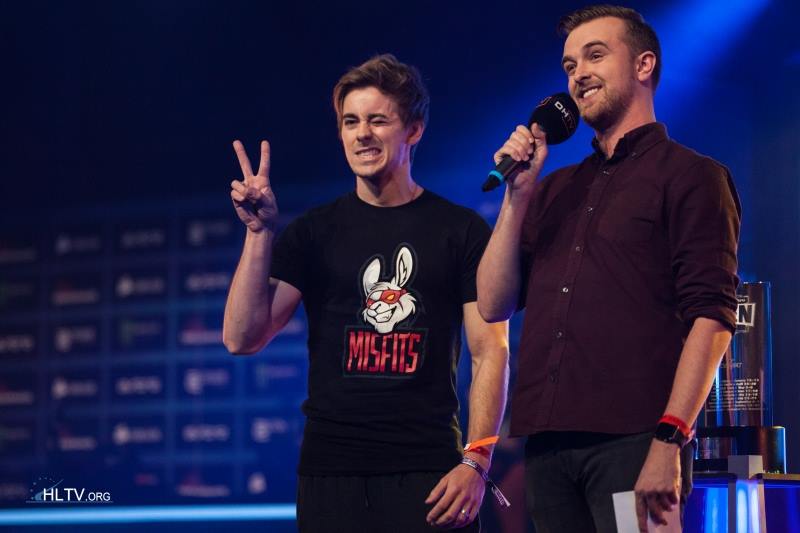 CS:GO Showcase - CS:GO Showcase added a new photo.