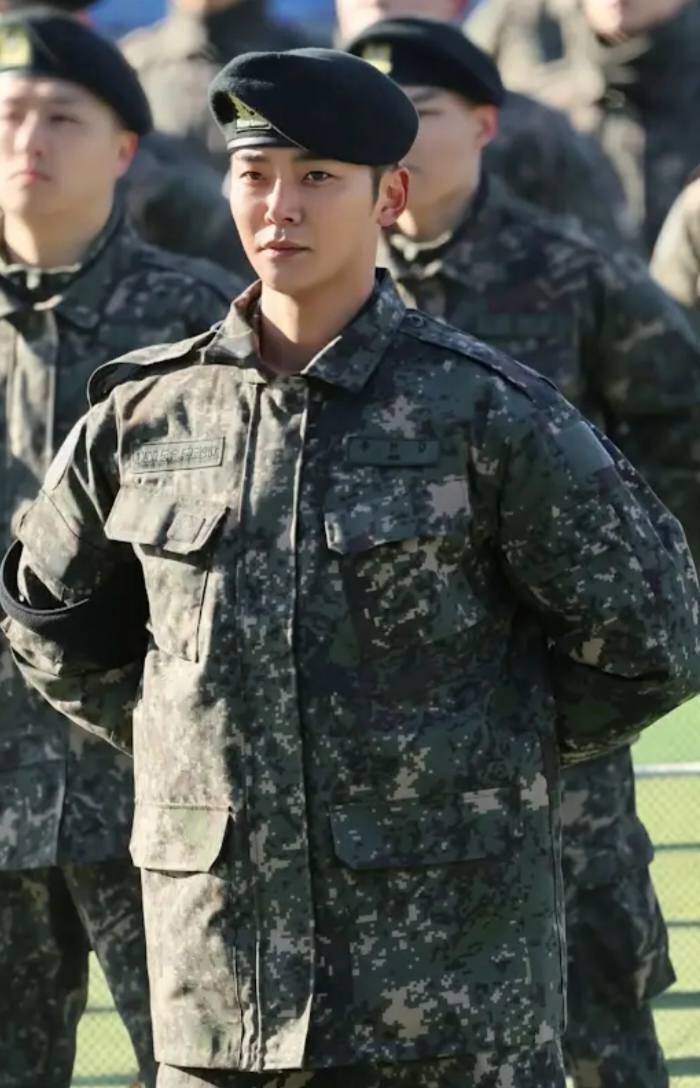 KBUG - 🔥ROWOON a.k.a. Soldier Kim Seok-Woo👮 The... | Facebook