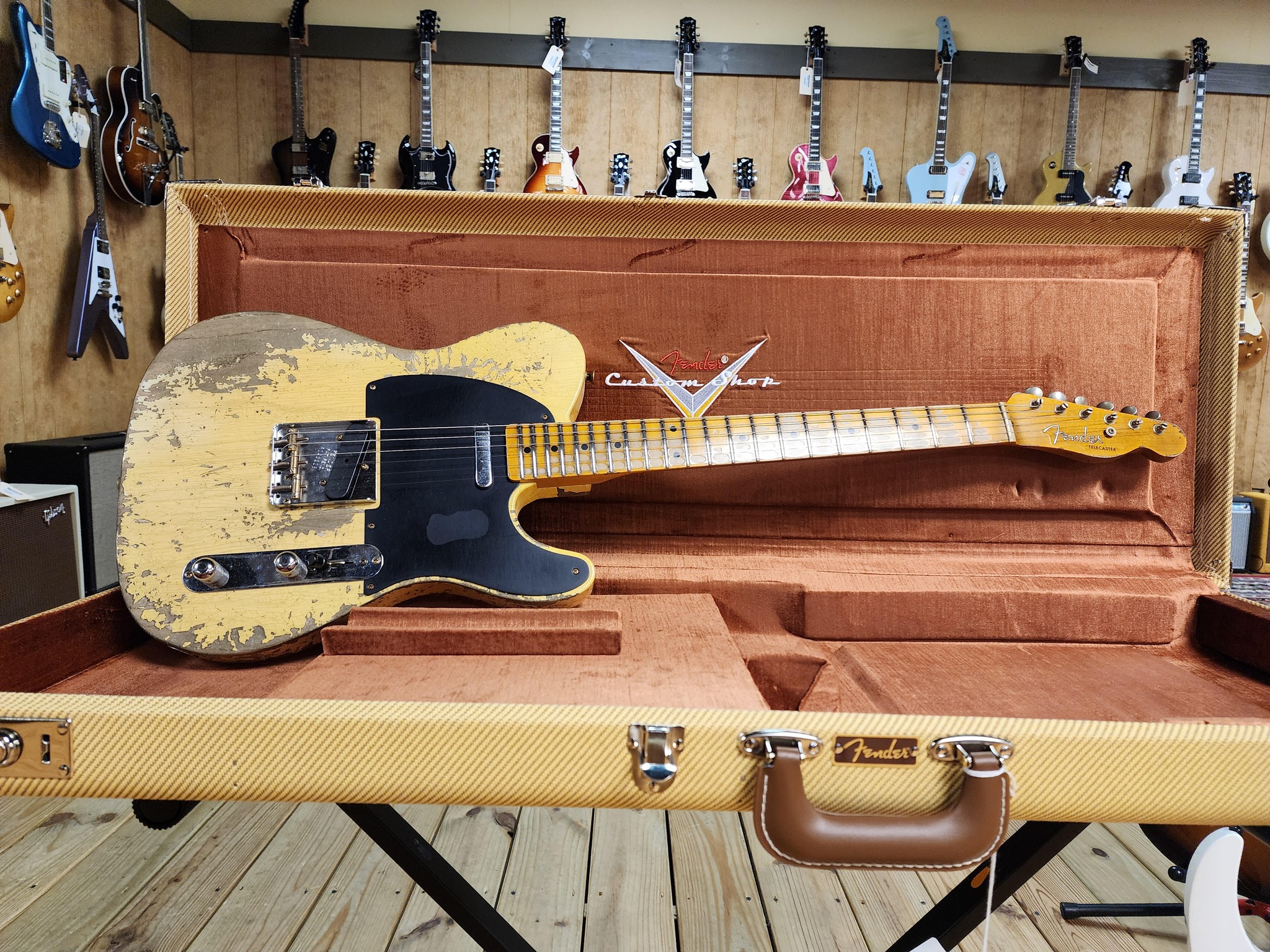 Say hello to this week's feature: a Fender Super Heavy Relic'd '54