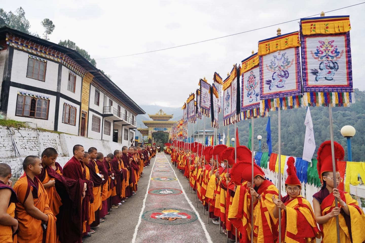 Dungzin Garab... - Dungzin Garab Rinpoche's Dharma Activities