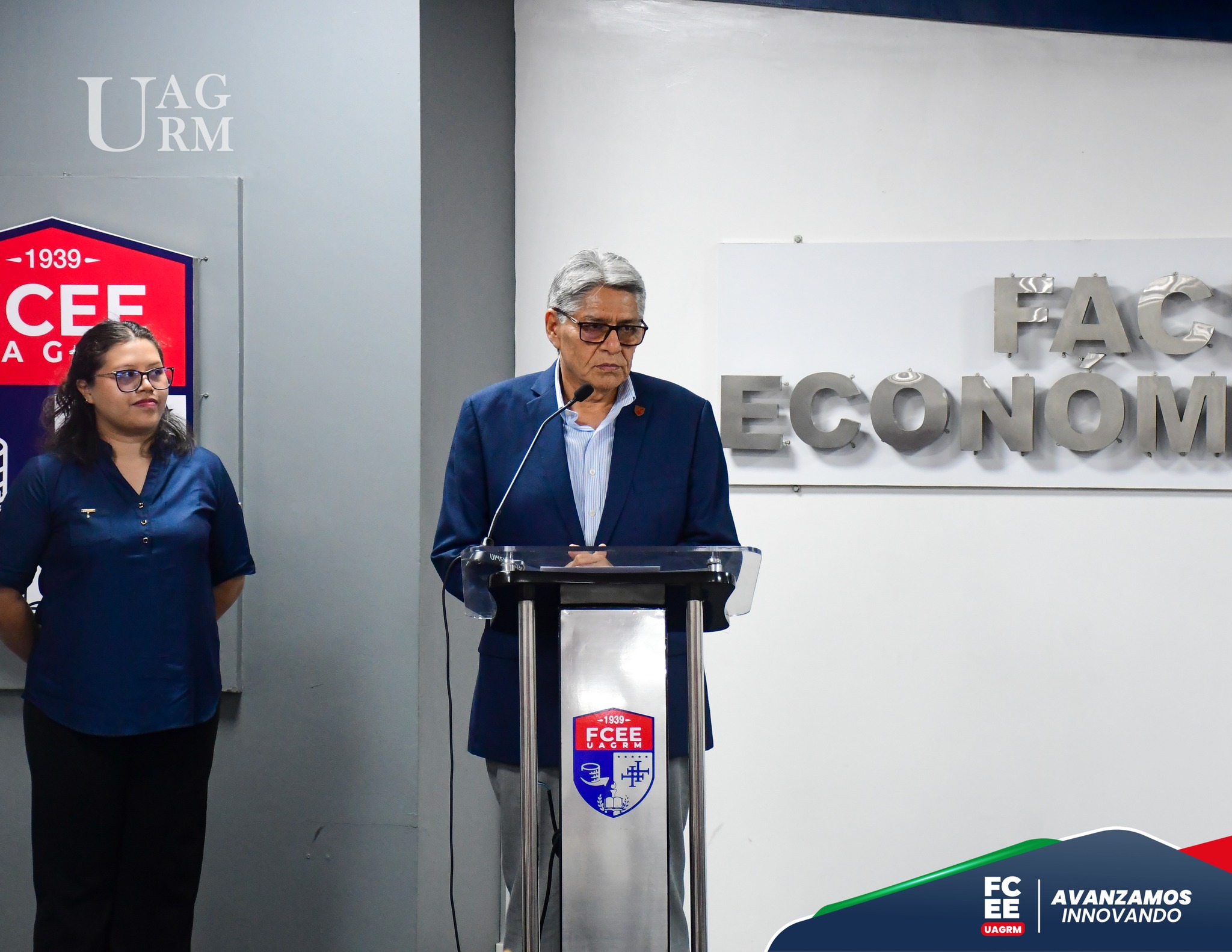 F... - Facultad de Ciencias Económicas y Empresariales - UAGRM