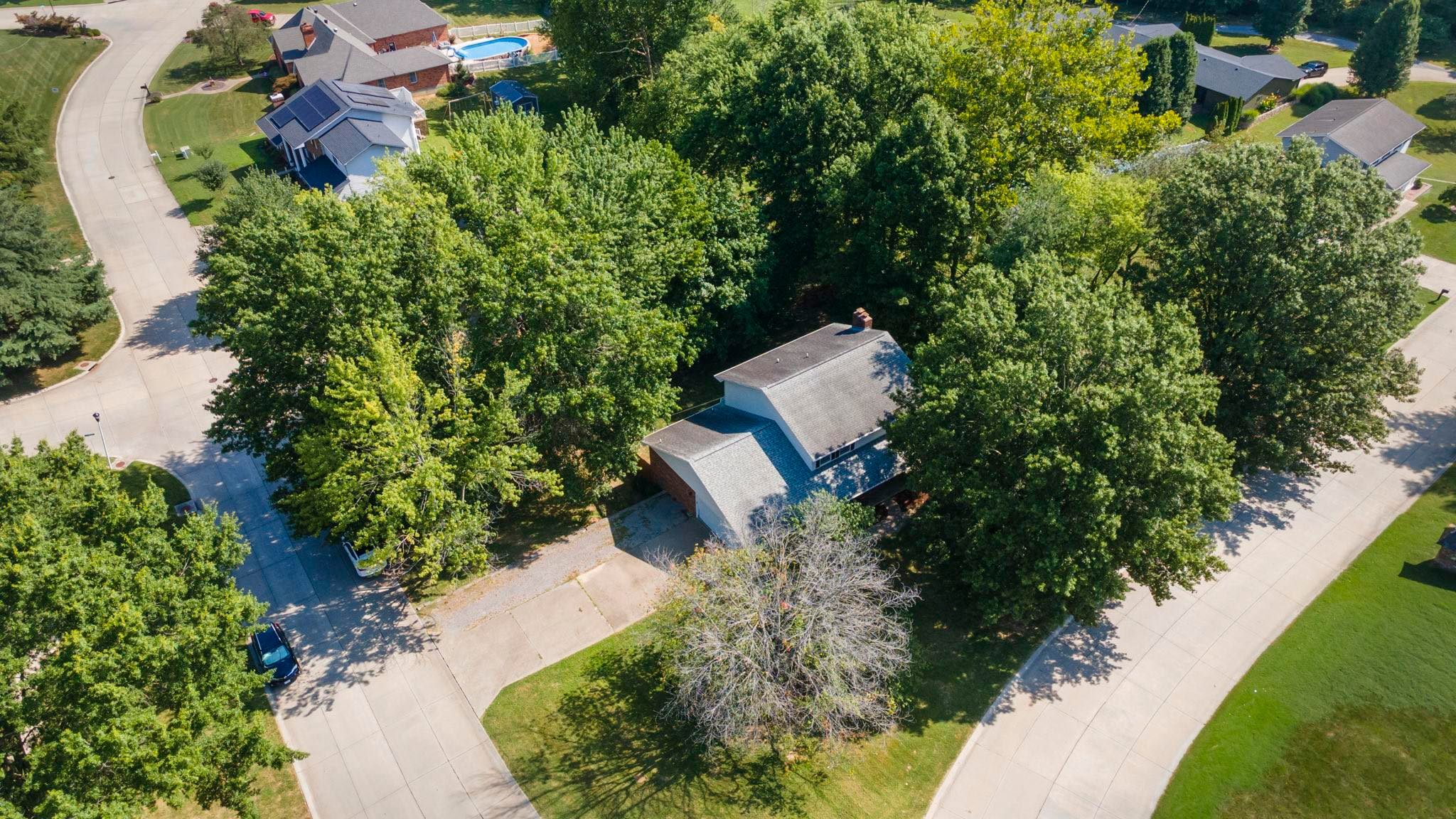 Ashley Roney, Realtor with Edge Realty | Cape Girardeau MO