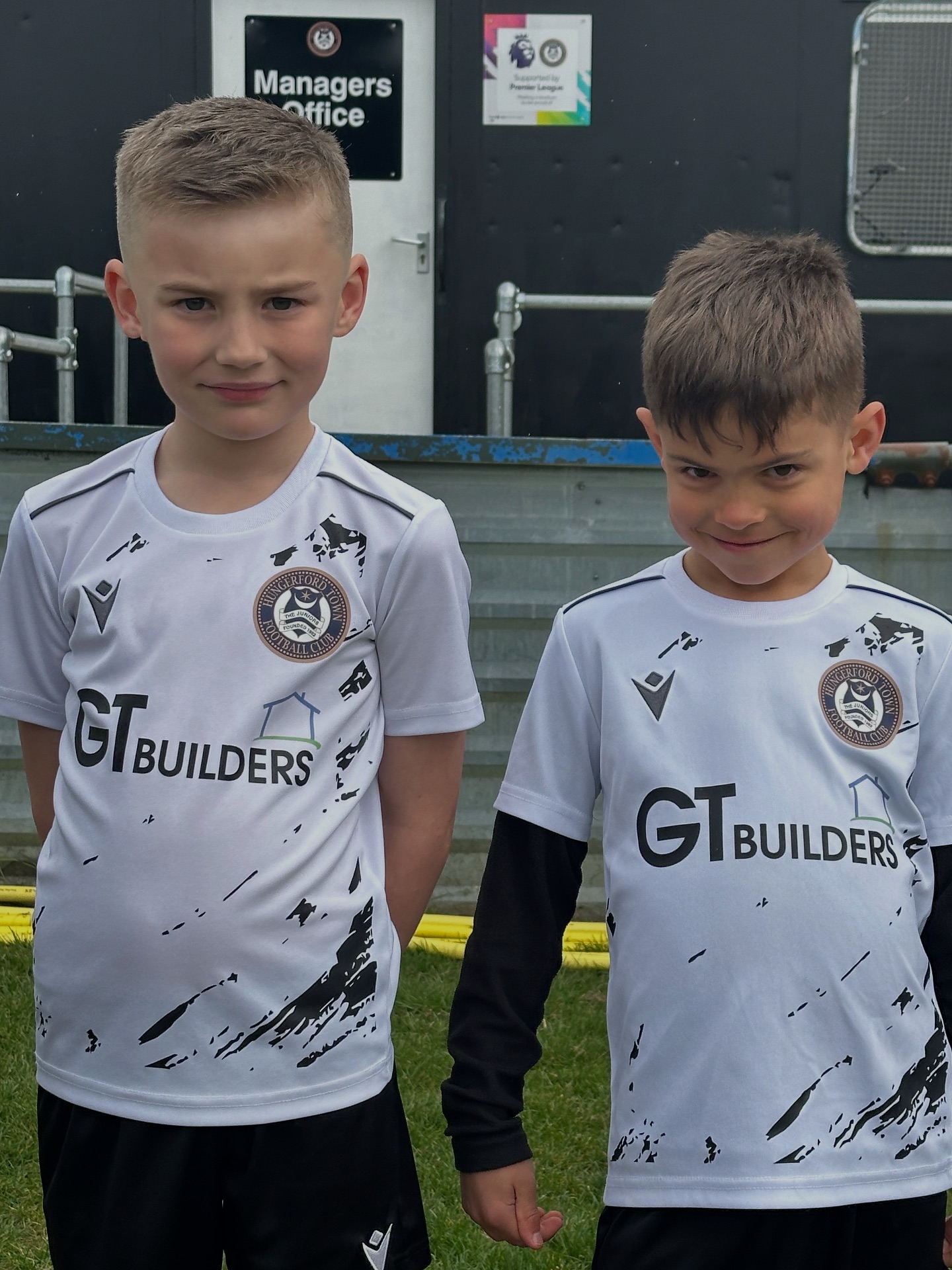 🚨 NEW SIGNING ALERT 🚨... - Hungerford Town Football Club | Facebook