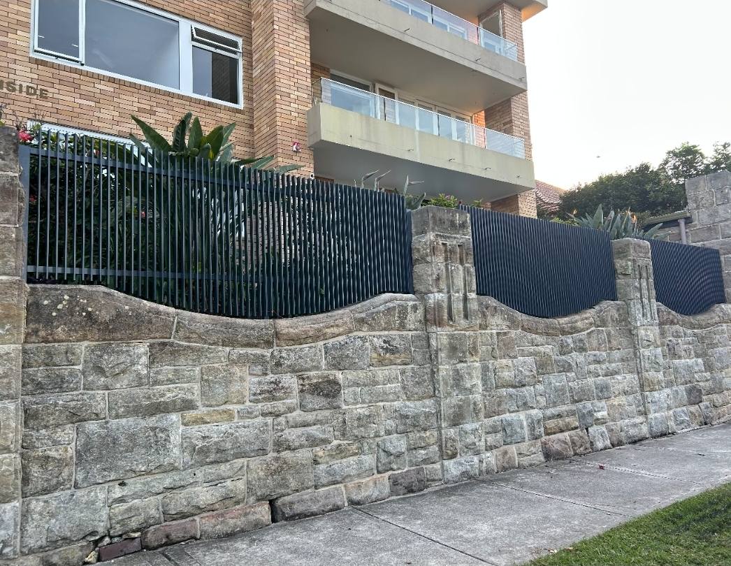 Dunn & Farrugia Fencing and Gates - ColorMAX® Reflect™ Boundary Fencing ...