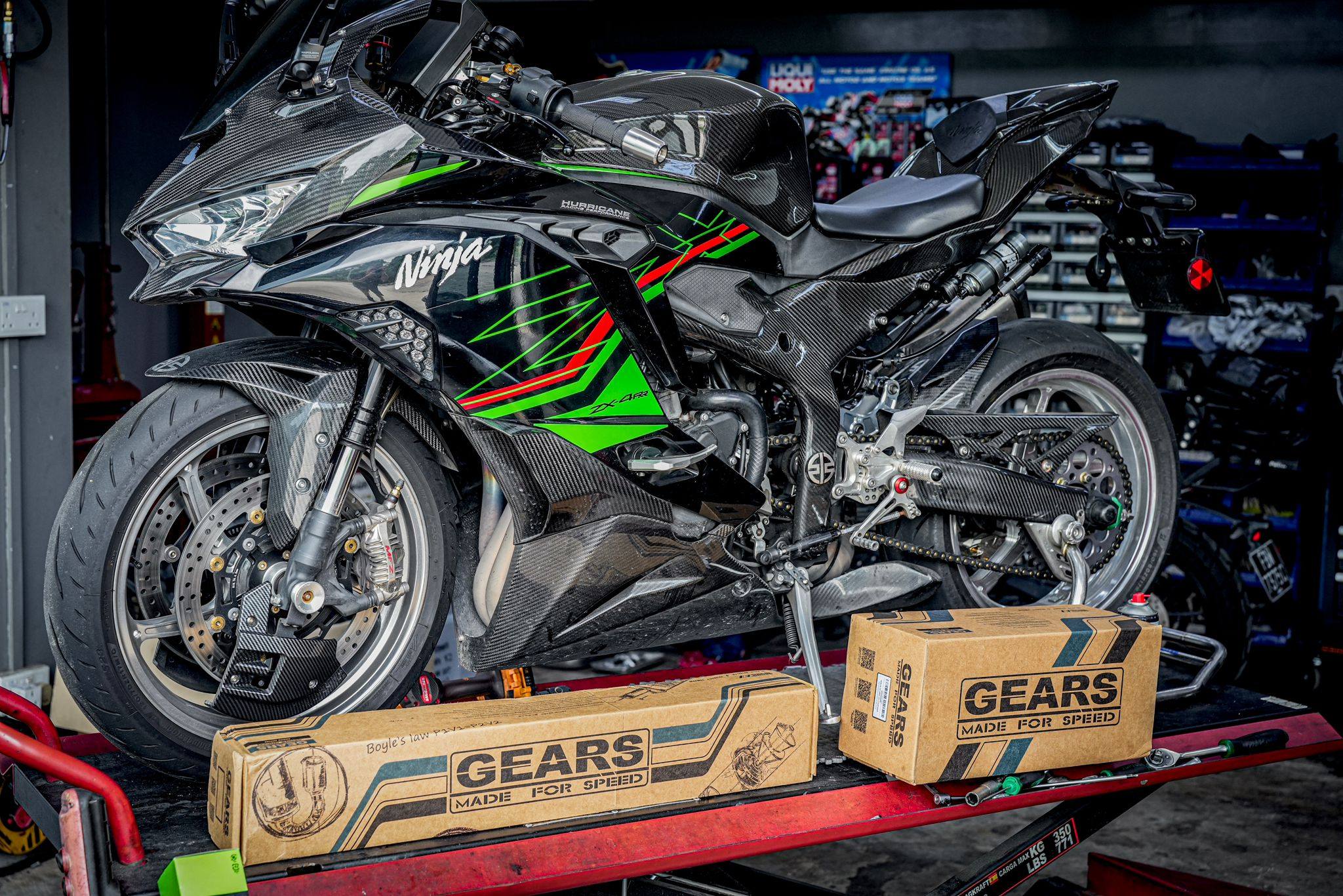 Tricked up KAWASAKI ZX4RR getting the full upgrade treatment by