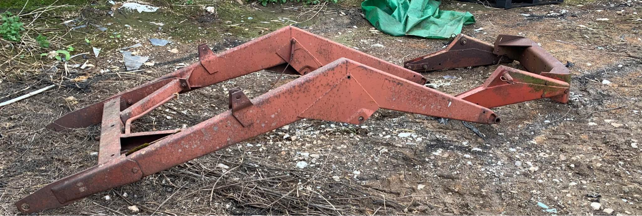 MIL Master Loader for Massey Ferguson 135 - Toy Construction Vehicles ...