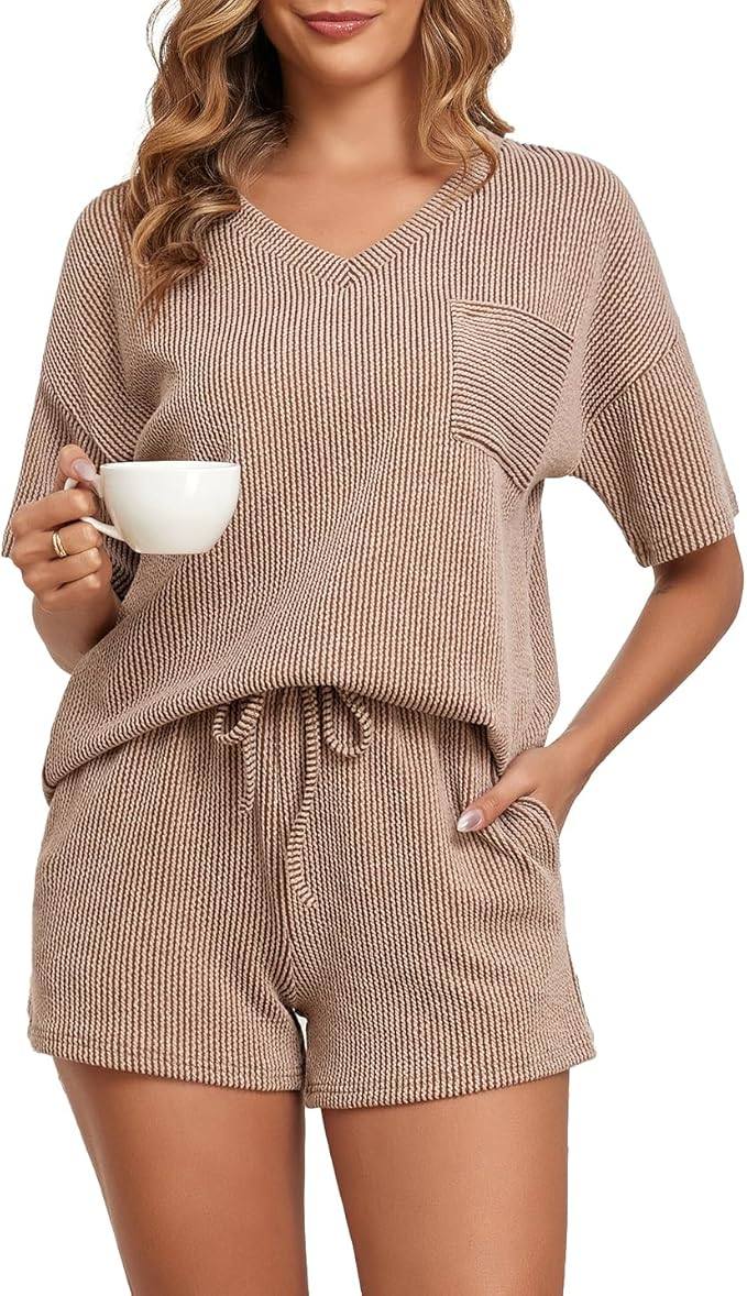 VINTATRE Women's Pajama Set - Short Sleeve Shirt & Capri Pants, Rayon/Spandex, With Pockets, Soft Lounge Sleepwear