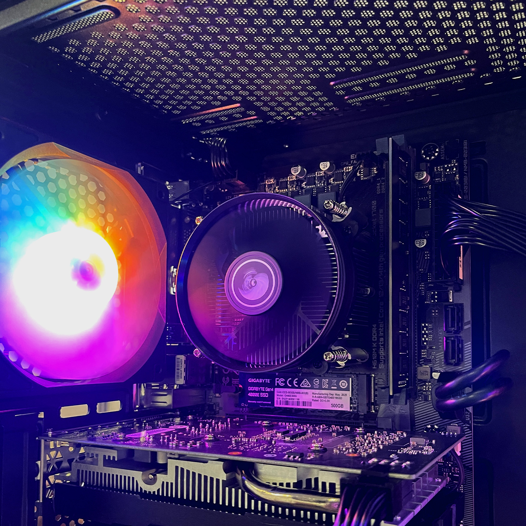 ?Intel Core i5-12400 with GeForce GTX 1660 SUPER 6GB?️ ?Intel 