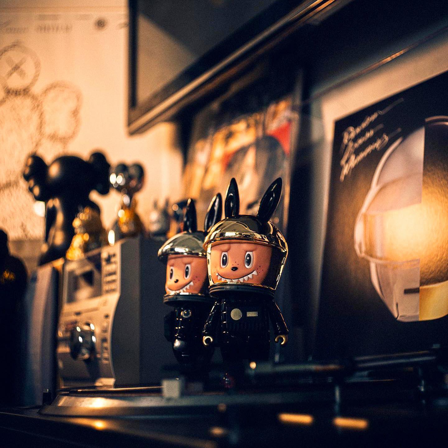 artcomburo - LABUBU ASTRONAUTS GUY and THOMAS by Kasing...