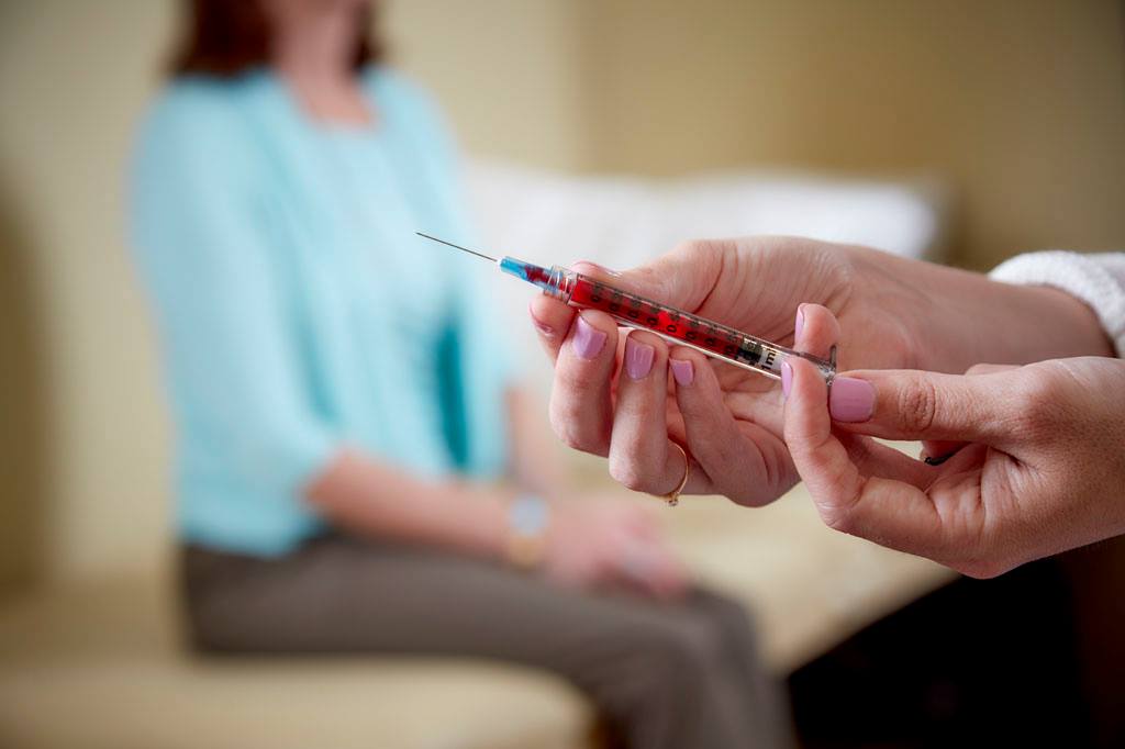 vitamin b12 injections before chemotherapy Anybody get shots to help reduce chemo side effects? How did that work? 5-amino-1mq subcutaneous injection dosage Vaccinations/Injectables Choose Your Bundle:100 Pack