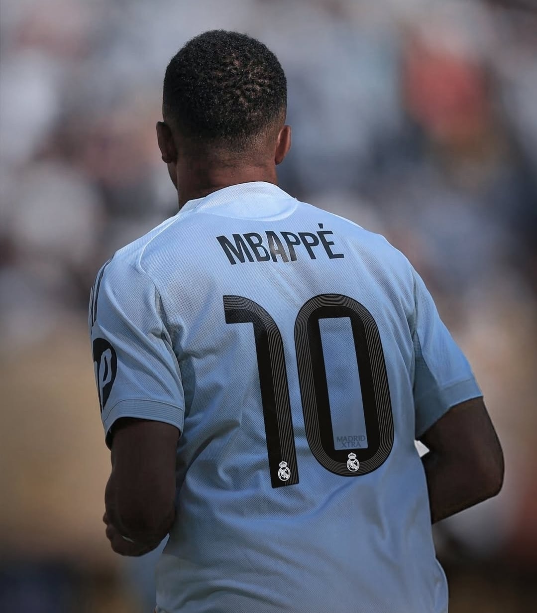 👕🔟 Kylian Mbappé wore the number 10 shirt at Real Madrid for the