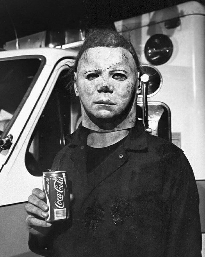 Back - Dick Warlock during a break on the set of Halloween II (1981 ...