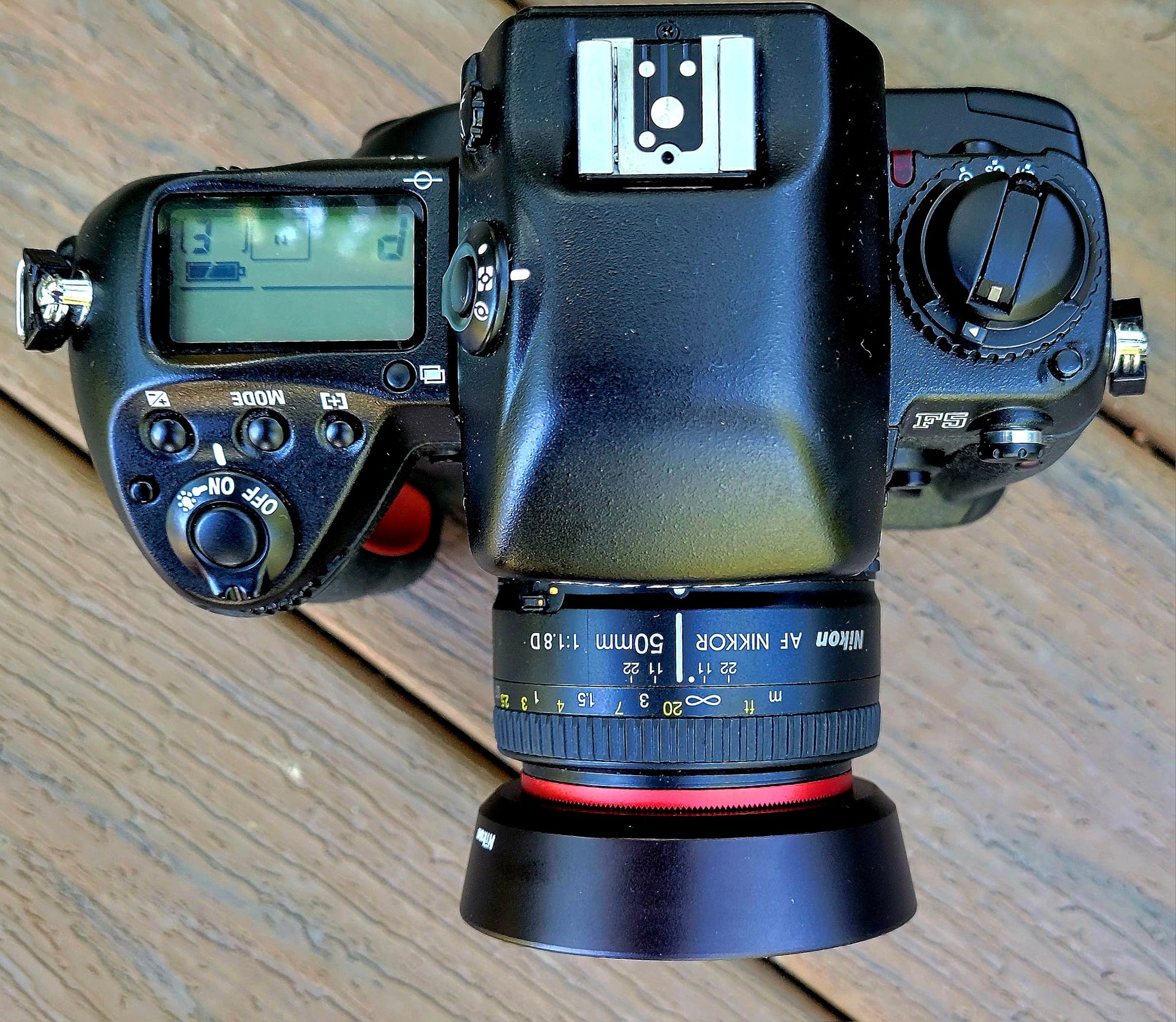Nikon F5 35mm film SLR camera with Nikkor AF-S 50mm D lens