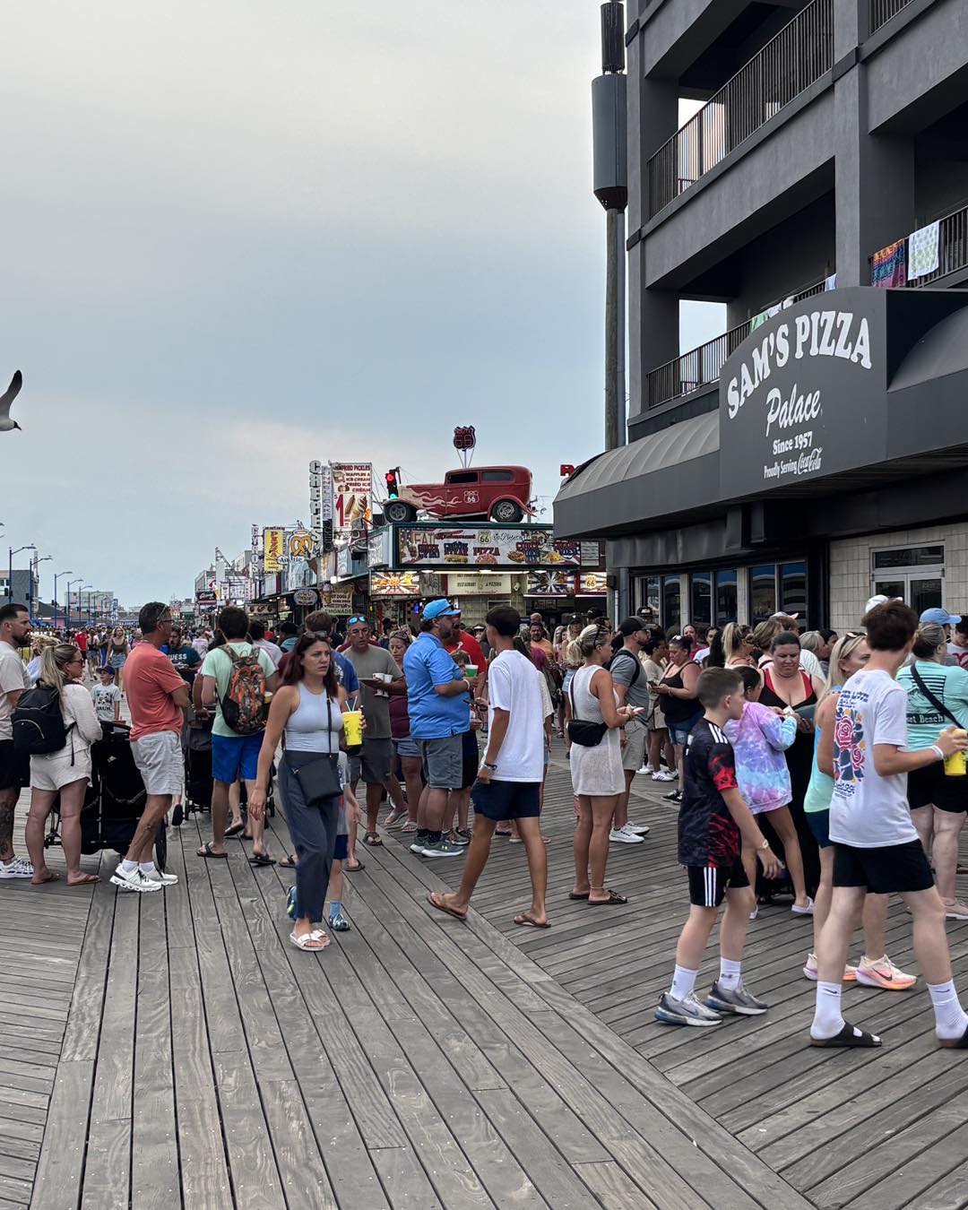 That is one heck of a line for Sam's pizza