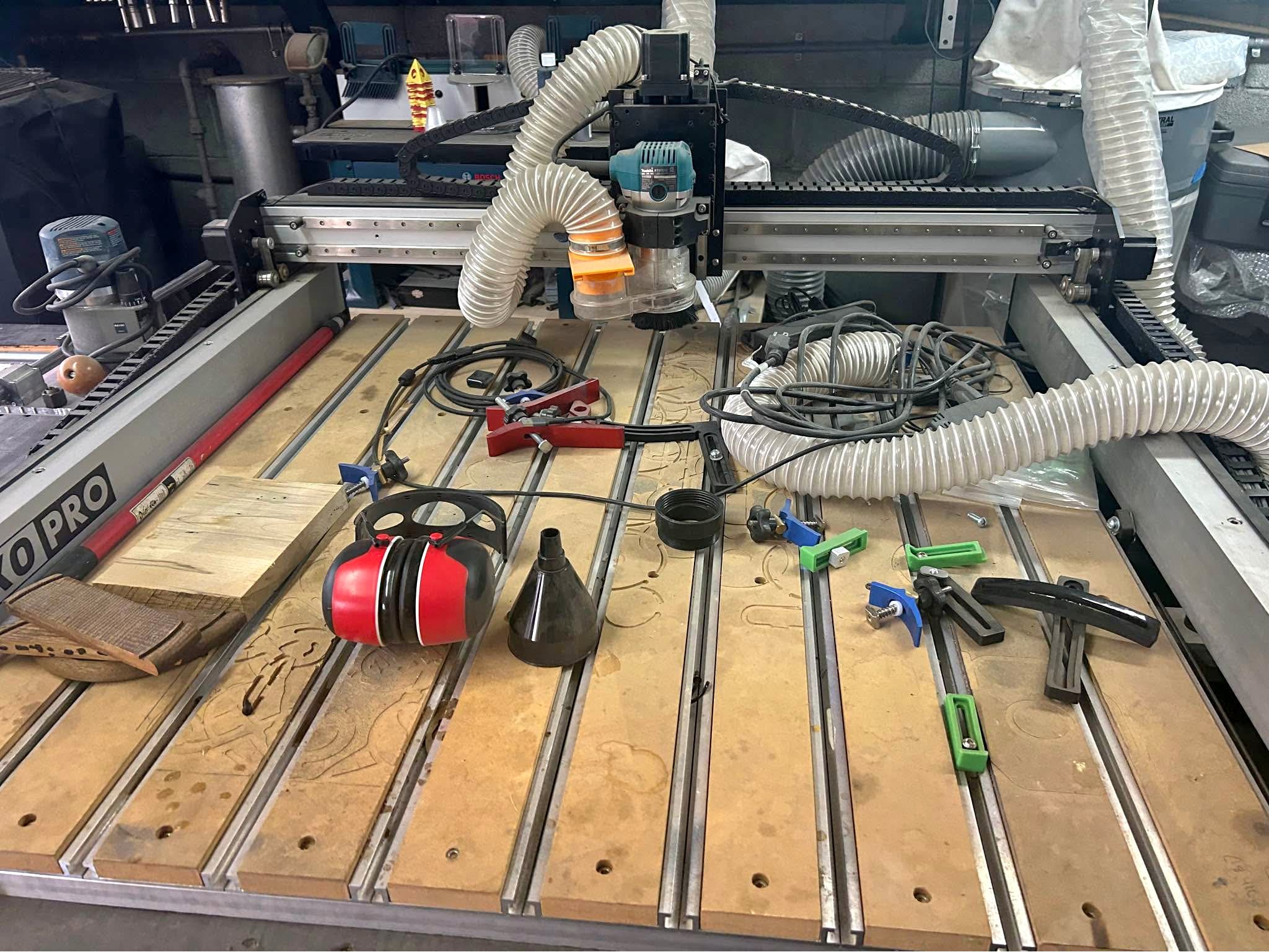 shapeoko cnc router and router sled with dust collection system and 4 ...
