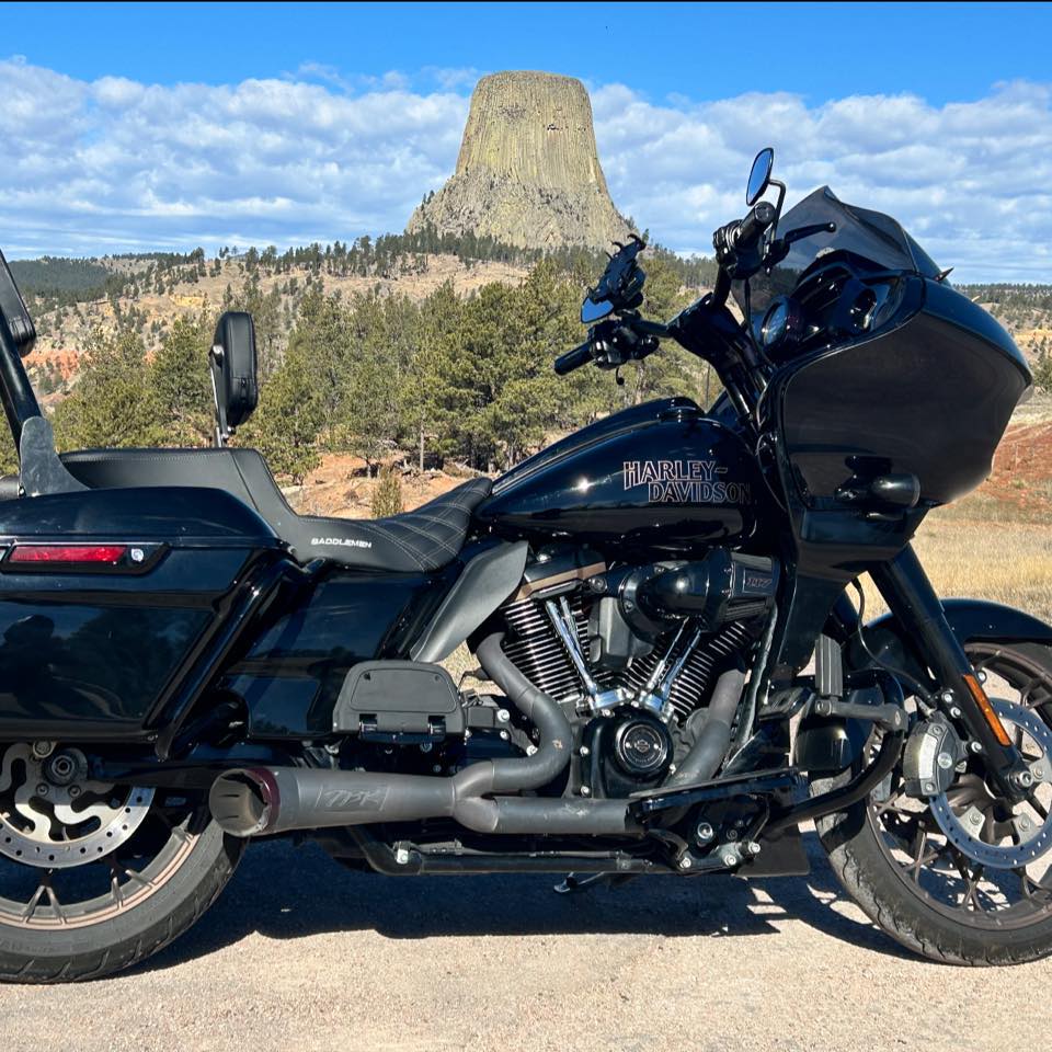 In between Buffalo and Sheridan overlooking the big horns #ride # ...