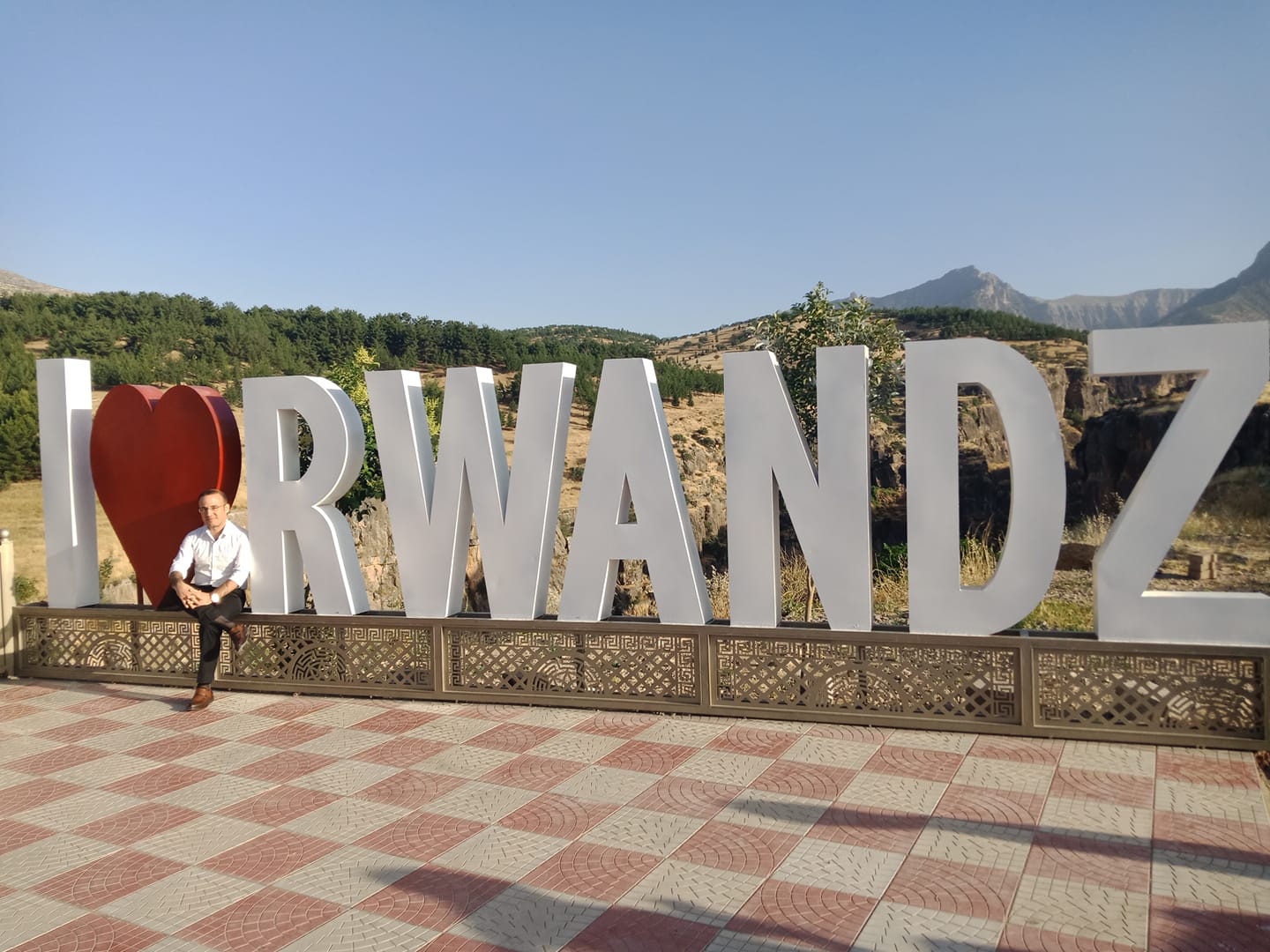 Dldar Hamid Rwandzi