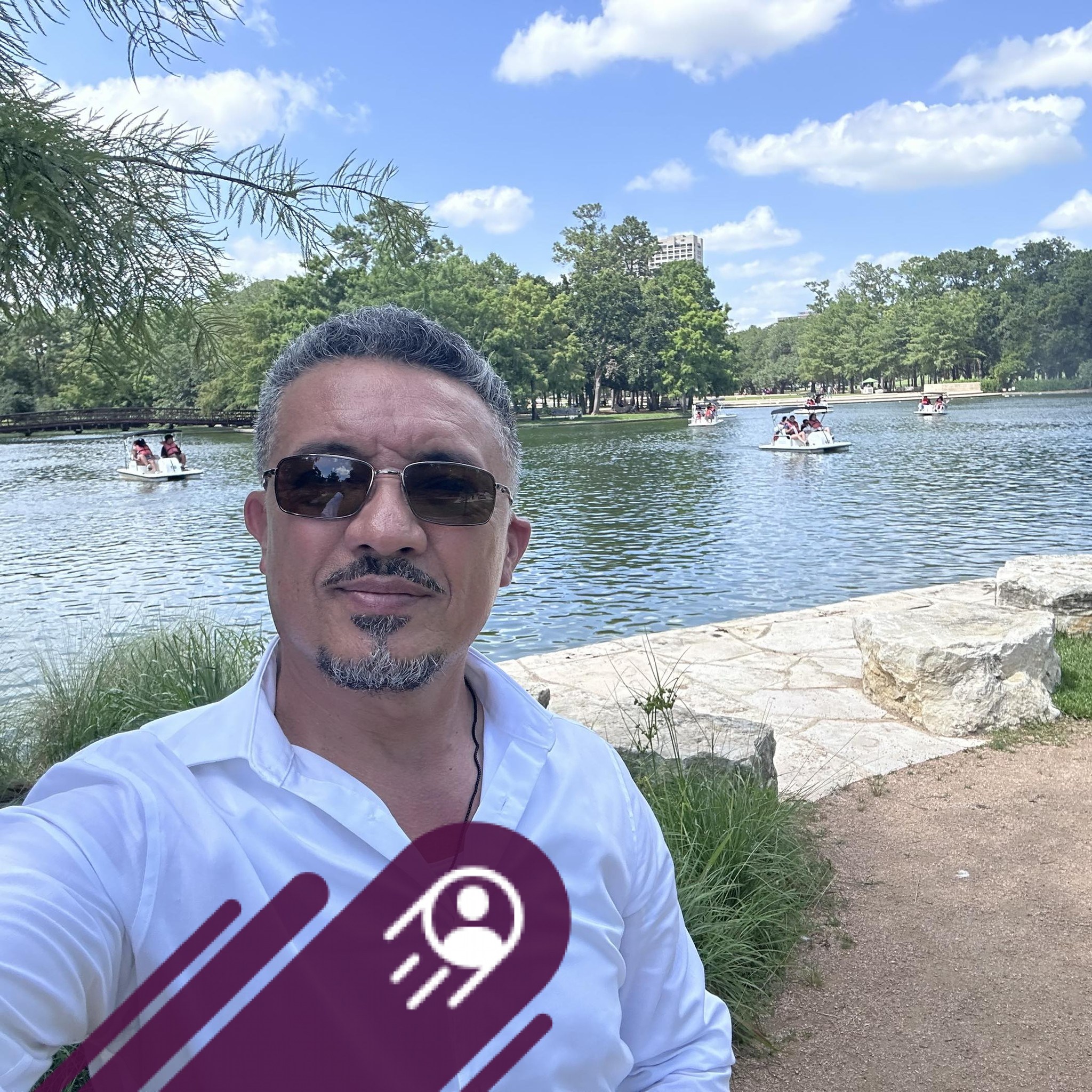 Efrain Martinez