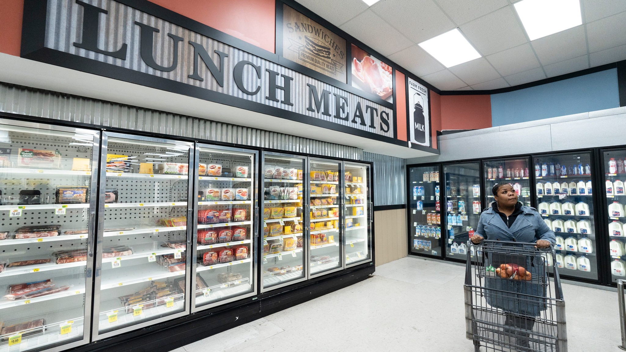 Milwaukee - A startling number of grocery stores have closed across the ...
