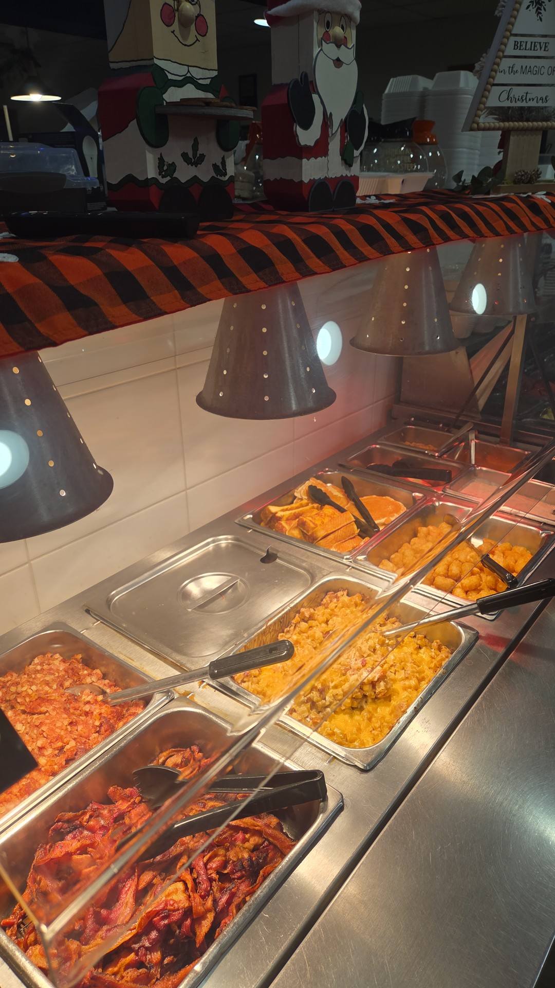 Two Rivers Family Restaurant | Two Rivers WI