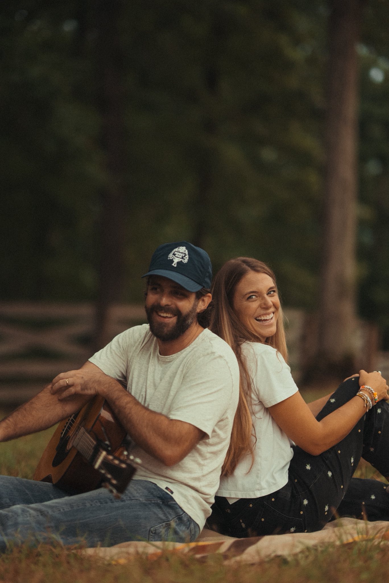 Thomas Rhett - Thomas Rhett added a new photo.