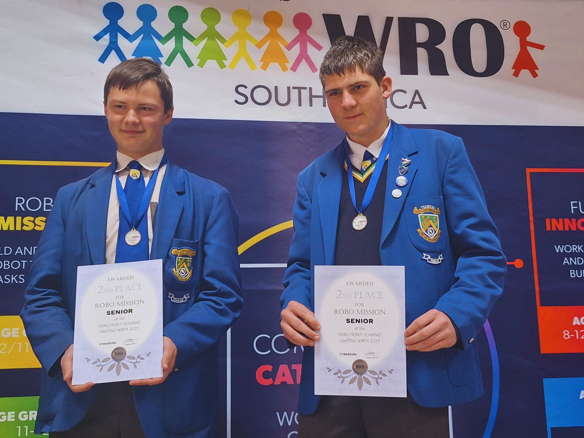 HTS - WORLD ROBOT OLYMPIAD - JV's vat SILWER! Baie geluk aan Jayden ...