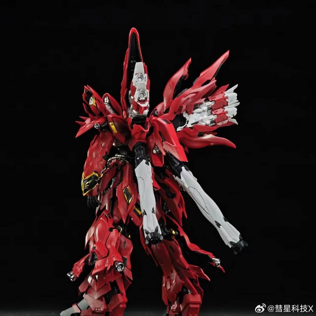Pre Order - Comet Techology X MSN-06S 1/100 Red Triple Speed