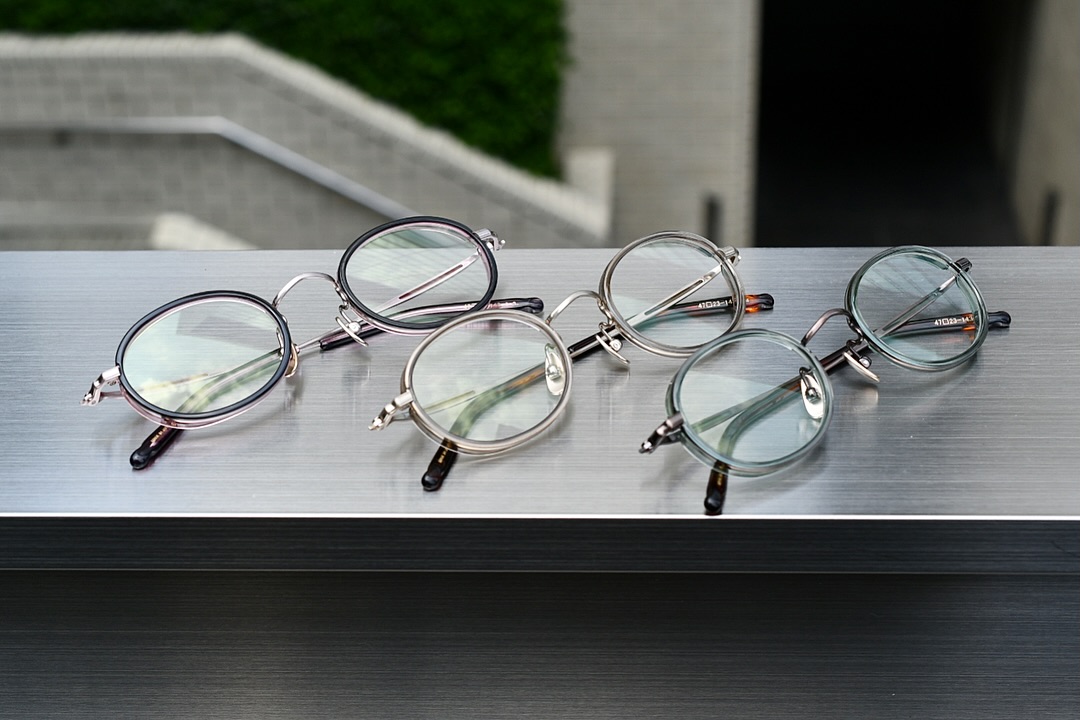 店舗用品 ukmk UKMK eyewear (@ukmkeyewear) • Facebook