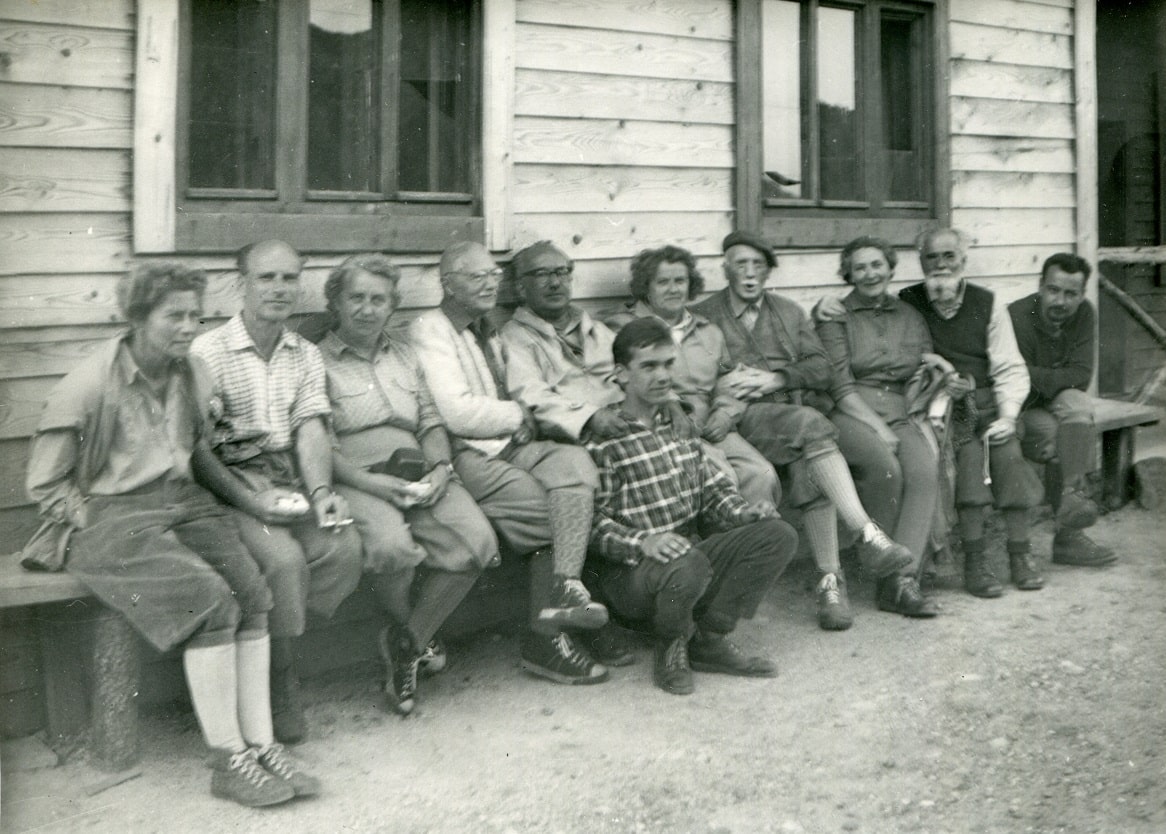 Pomehore - Rok 1960 a stretnutie na Kežmarskej chate.... | Facebook