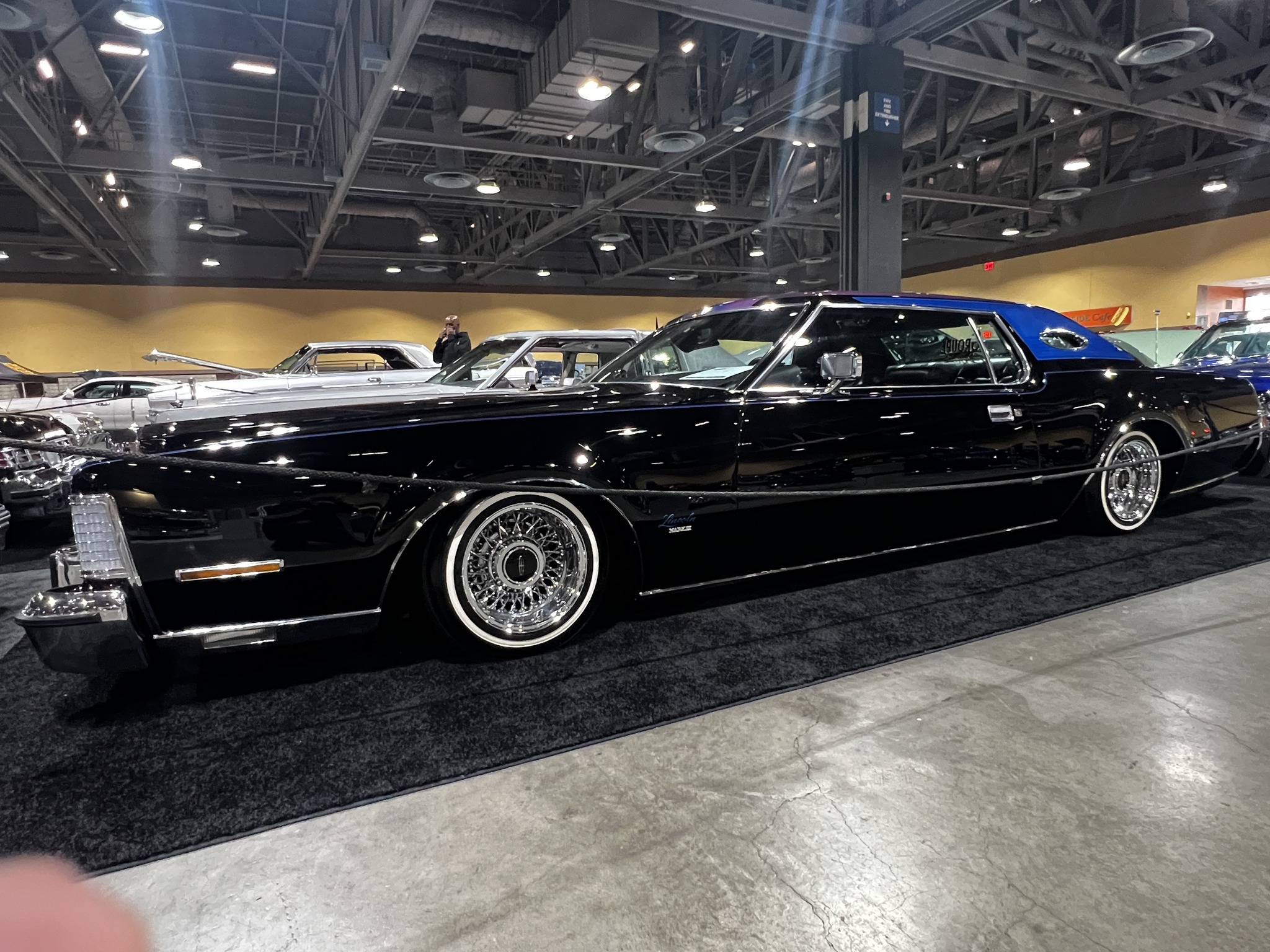 Sensational Lincoln rides on Truespoke Wire Wheels. The Lincoln 